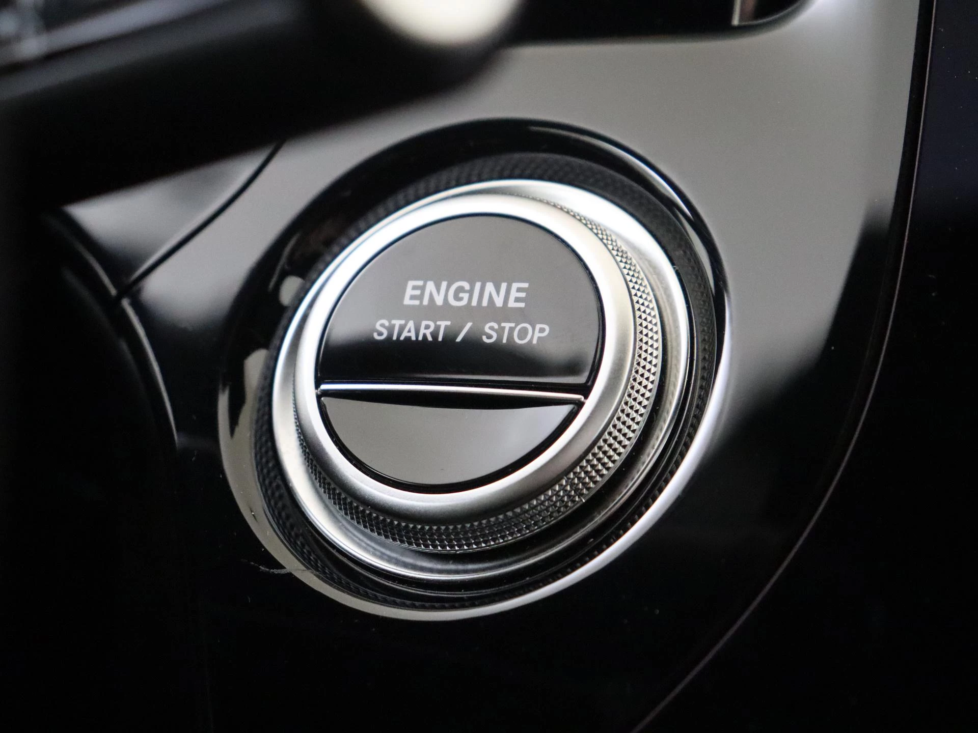 Mercedes-Benz E-Klasse 400 e 4MATIC AMG Line