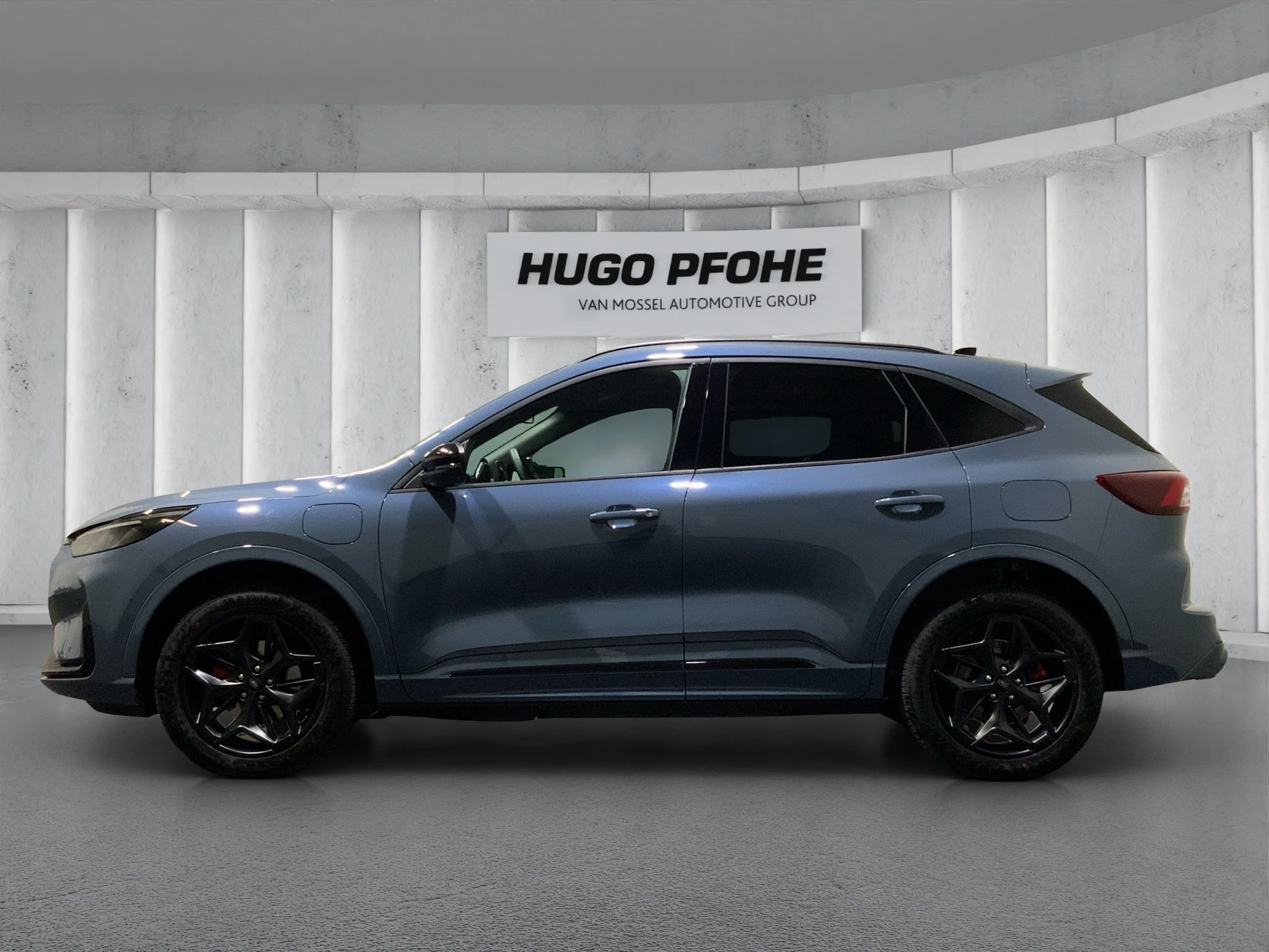 Ford Kuga BlueCruise Edition 2.5 Duratec Plug-in-Hybrid BlueCruis CVT Sports Utility Vehicle. 178 kW. 5-t