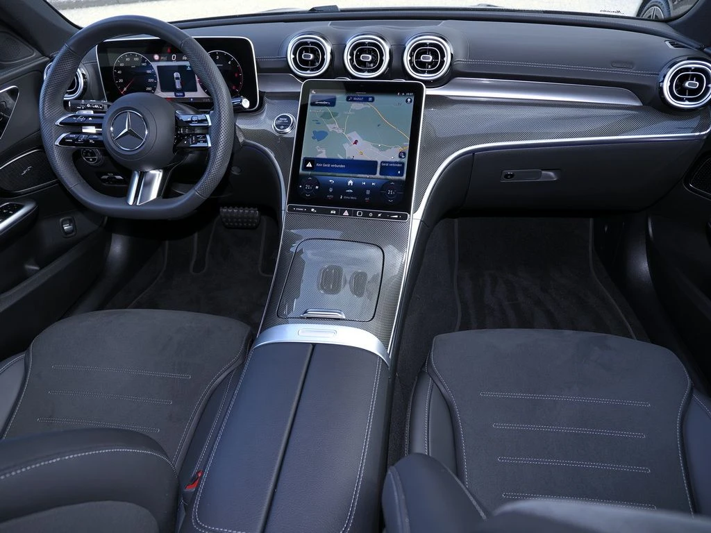 Mercedes-Benz-C-Klasse 220-image-12
