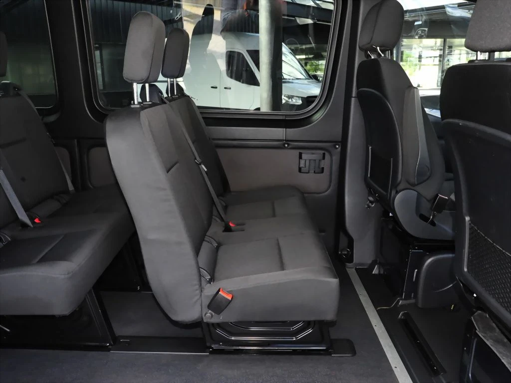 Mercedes-Benz-Sprinter 317-image-13