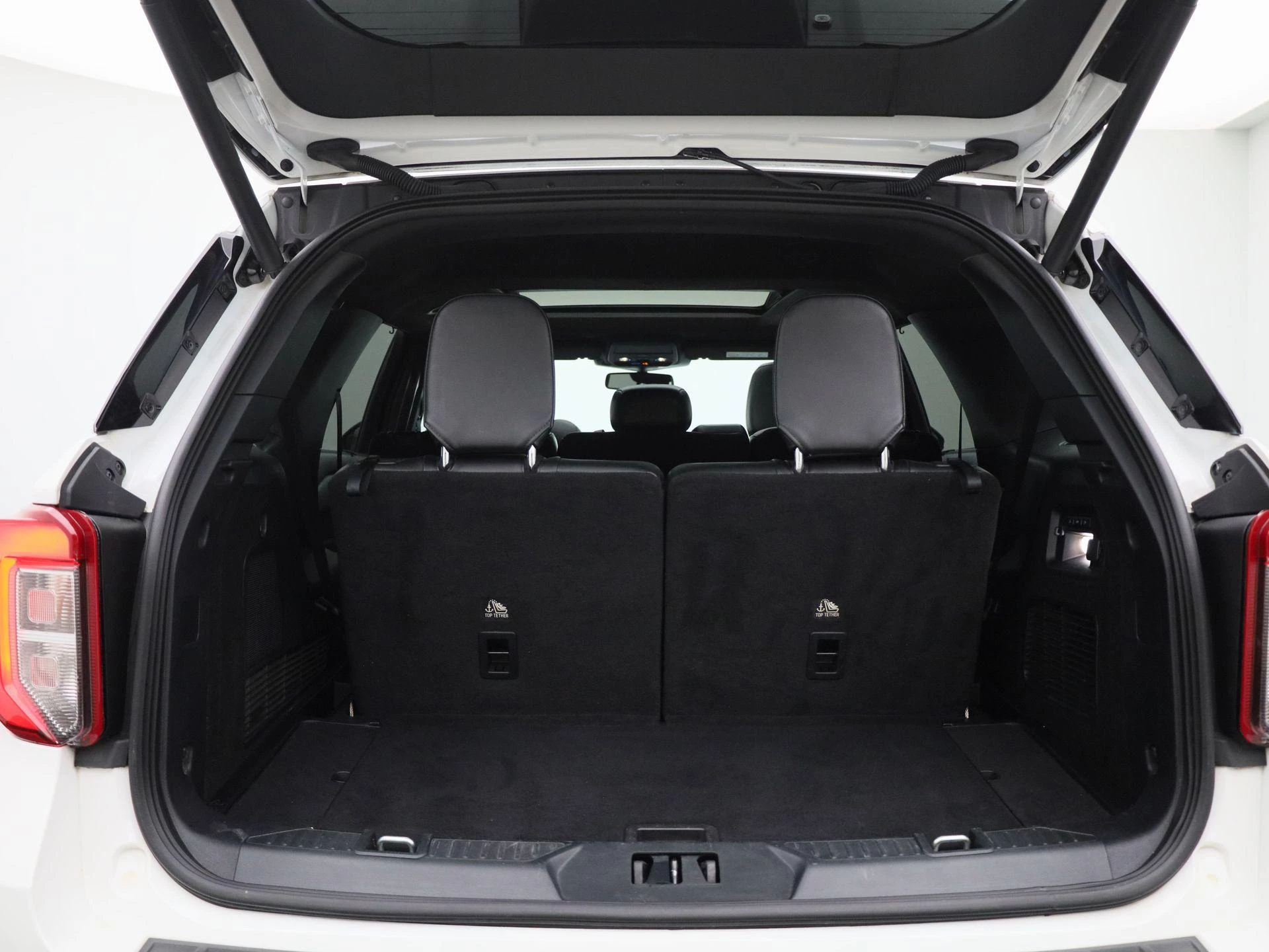 Ford-Explorer-image-14