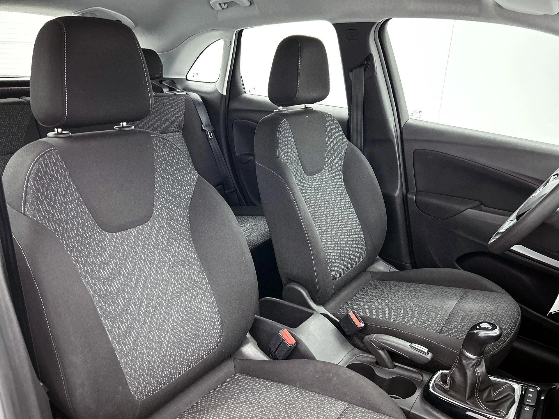 Opel-Crossland X-image-28