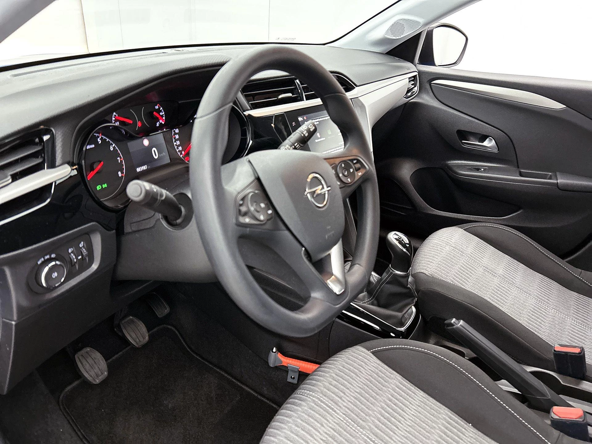 Opel-Corsa-image-9