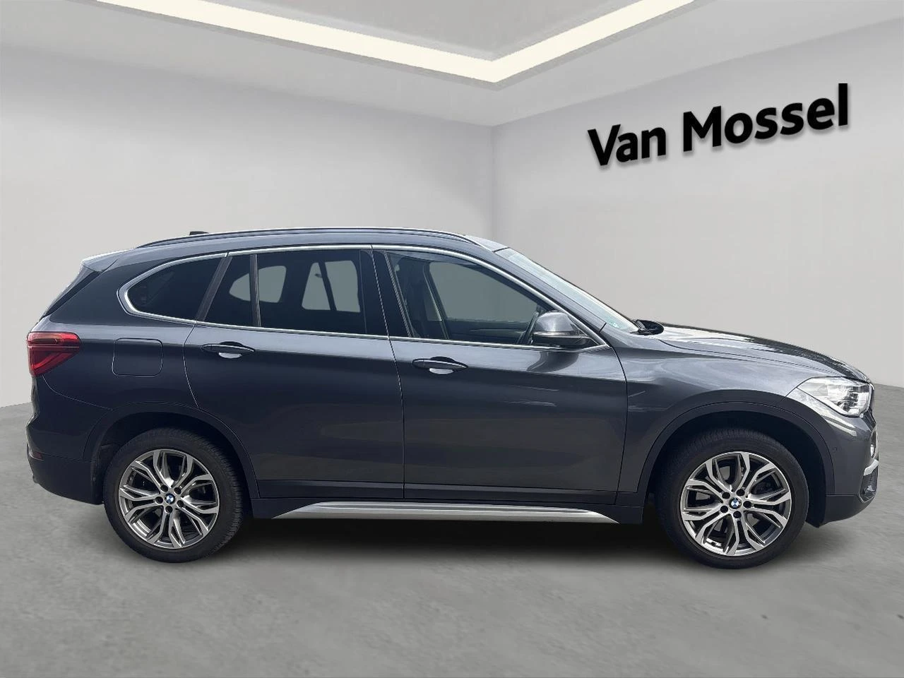 BMW-X1-image-11