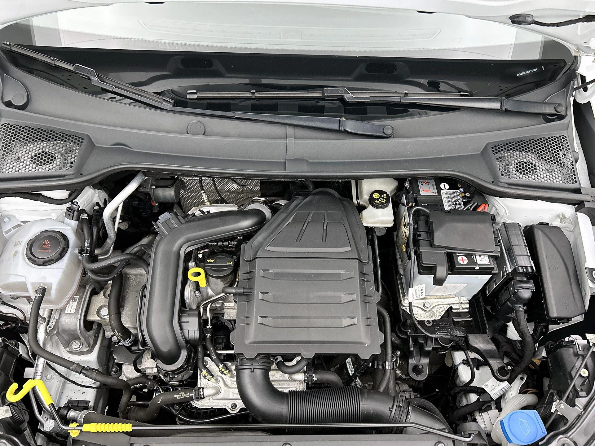 SEAT-Arona-image-26