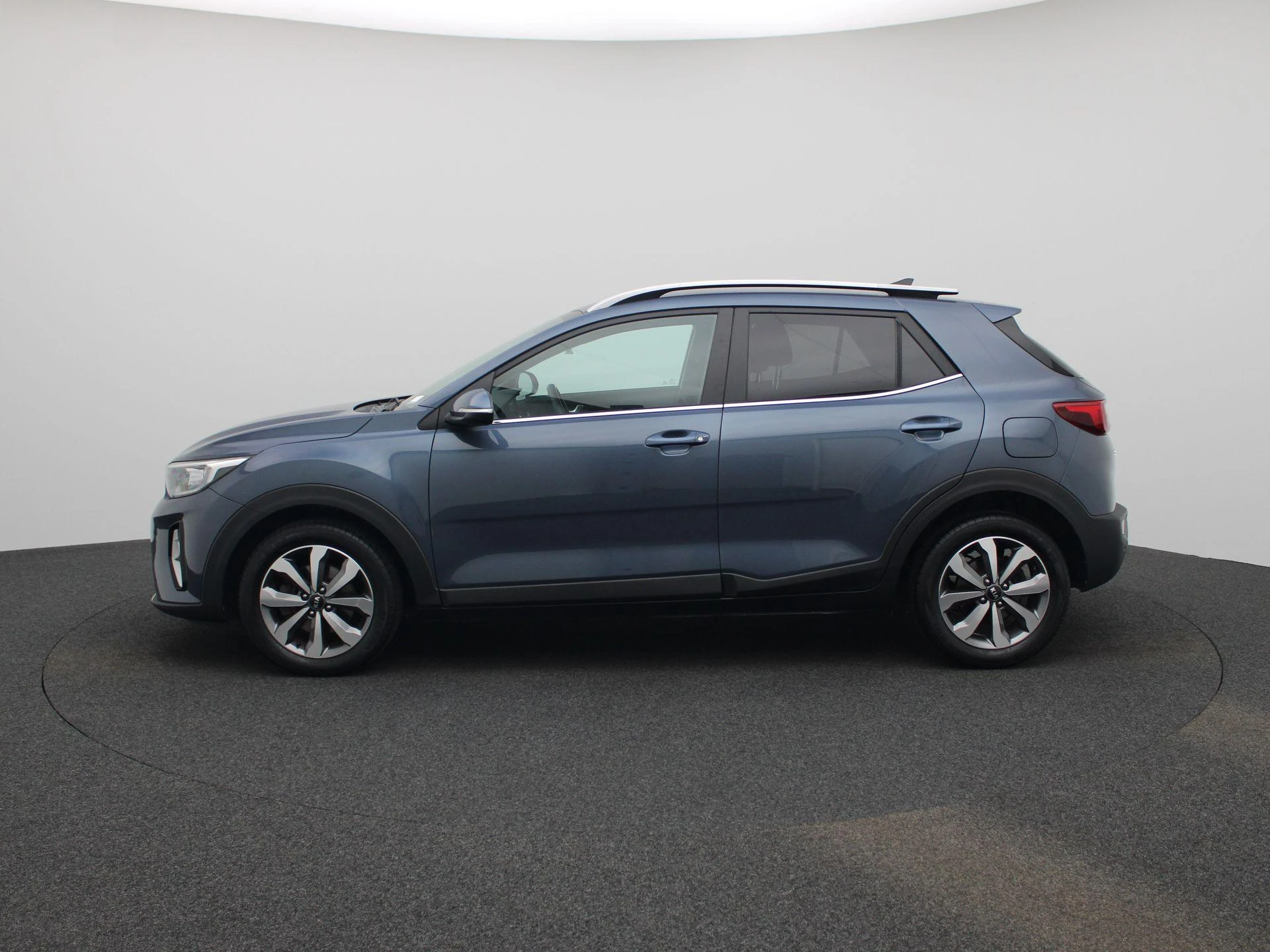 Kia-Stonic-image-3