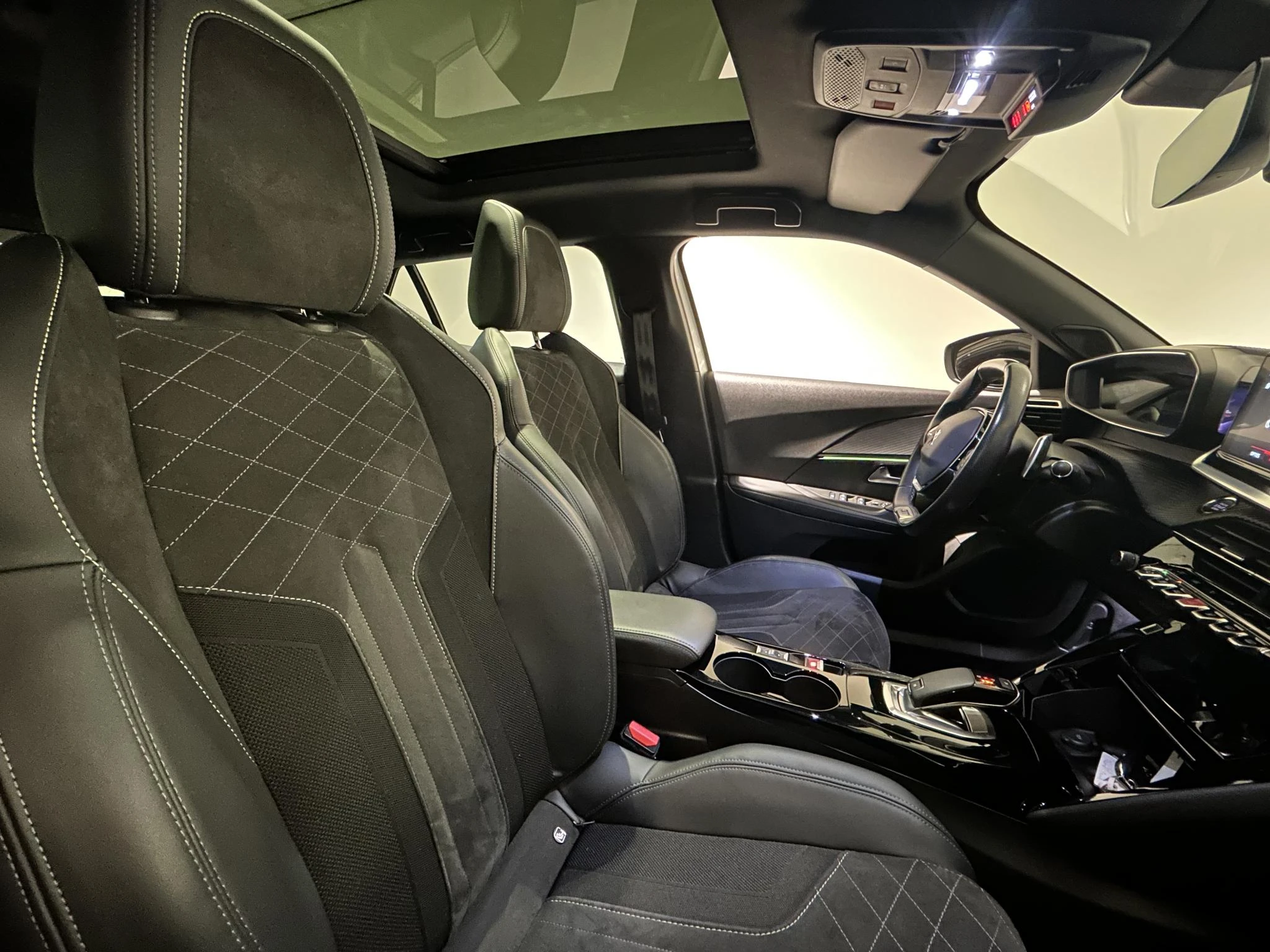 Peugeot-2008-image-20