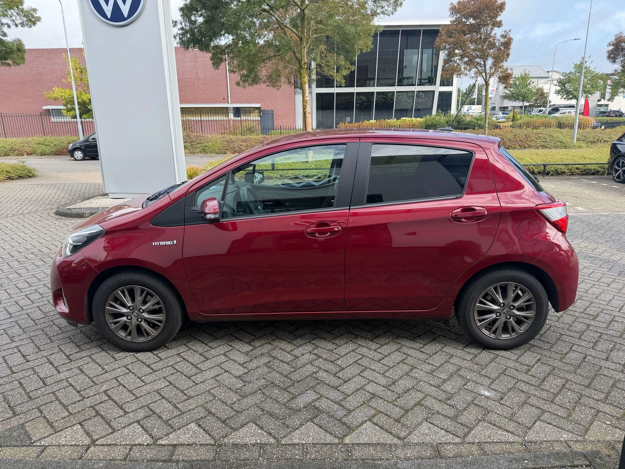 Toyota-Yaris-image-7