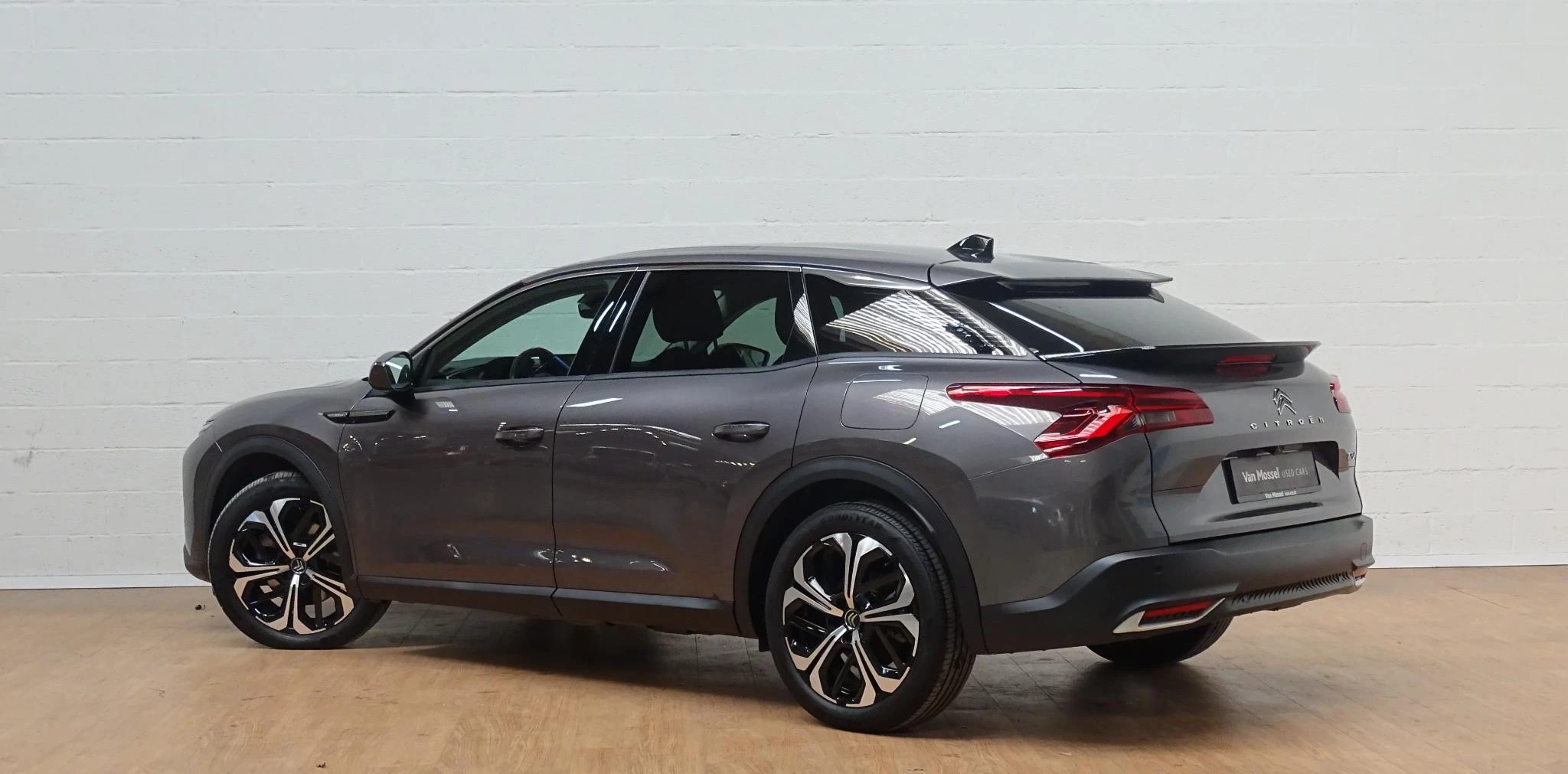 Citroën C5 X Hybrid 225 e-EAT8 Max