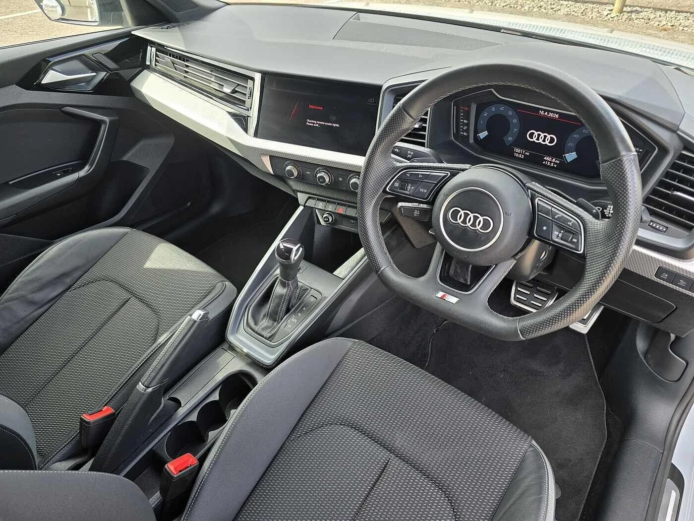 Audi-A1 Sportback-image-5