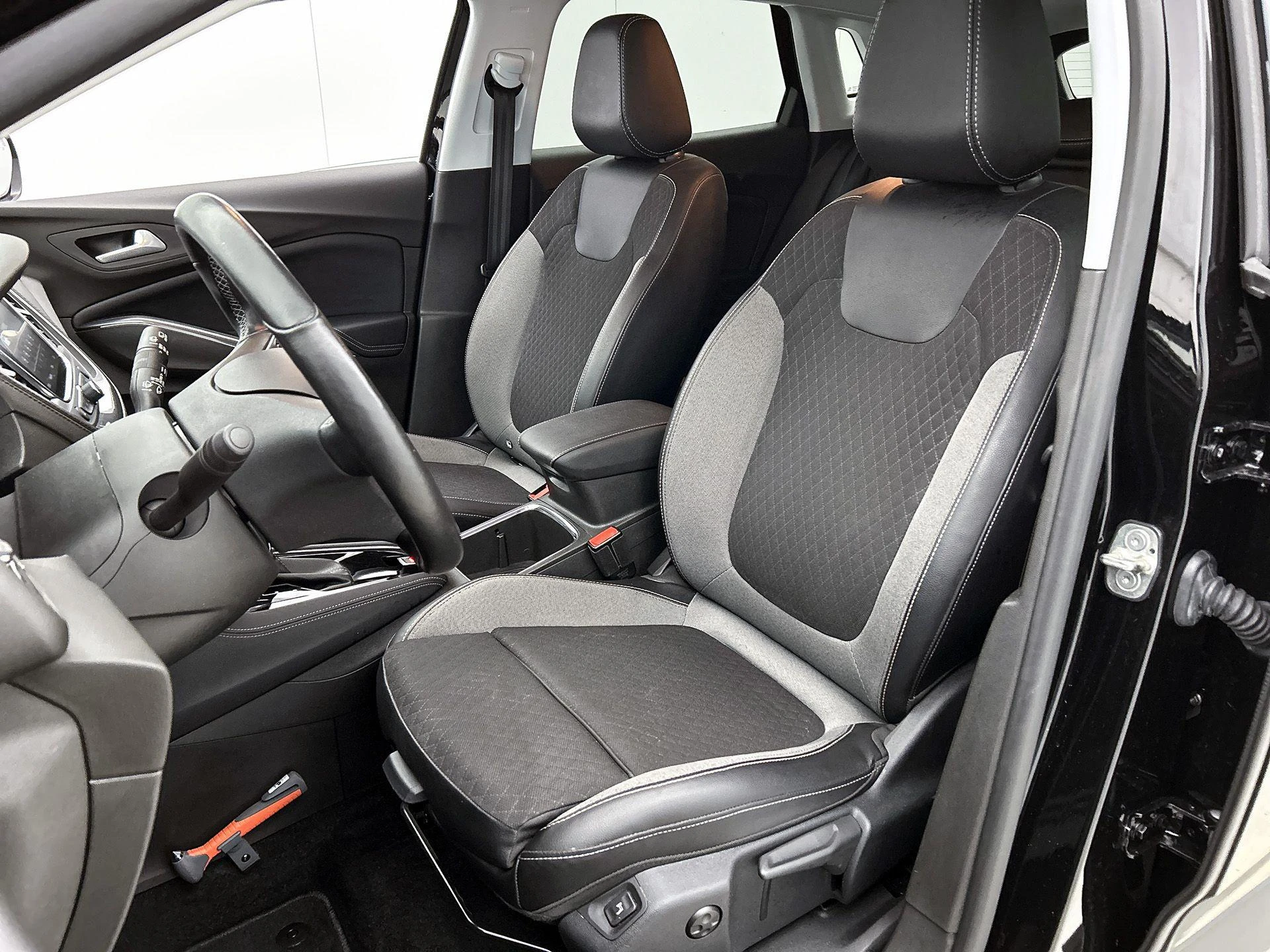 Opel-Grandland X-image-40