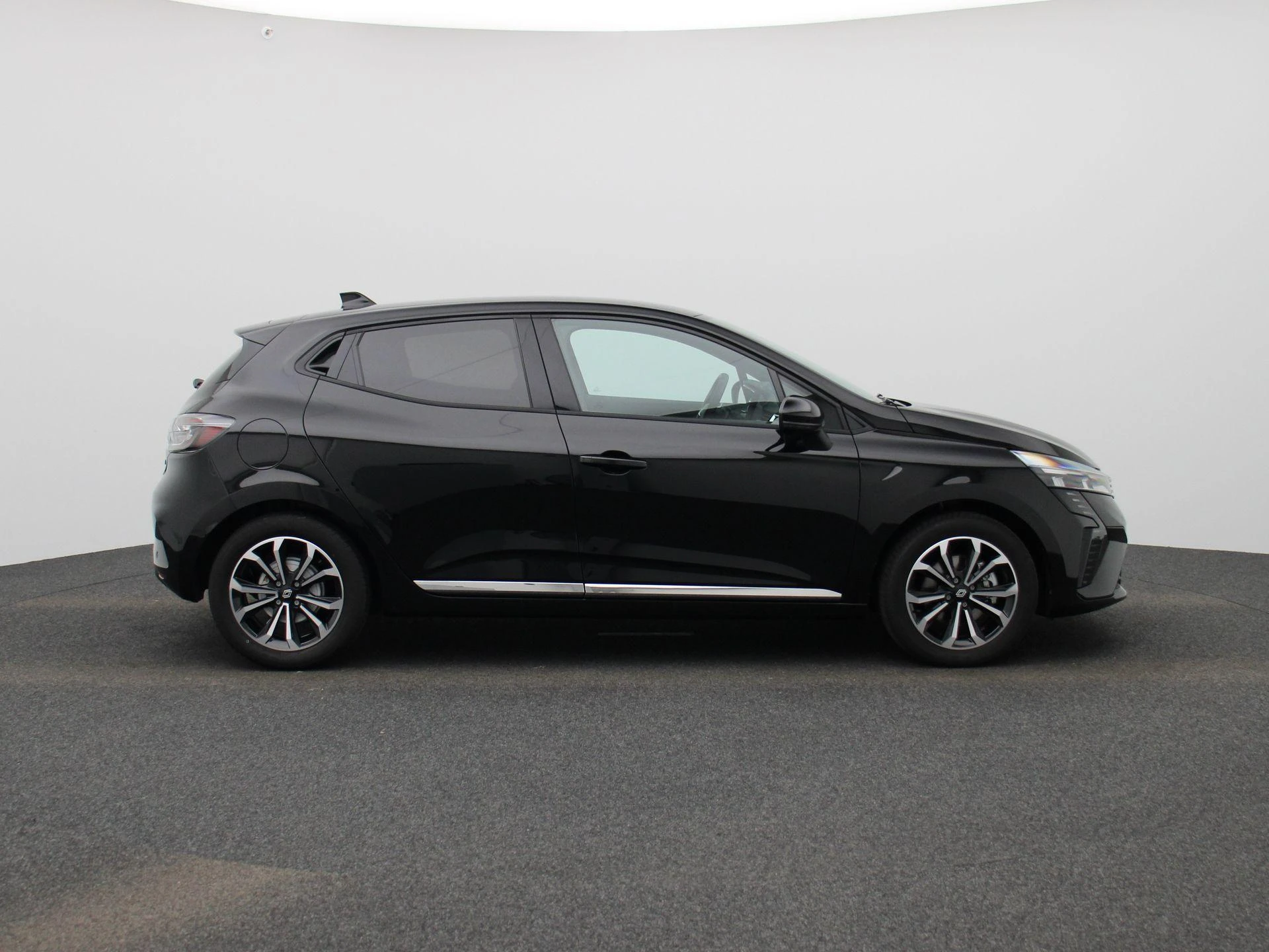 Renault-Clio-image-5