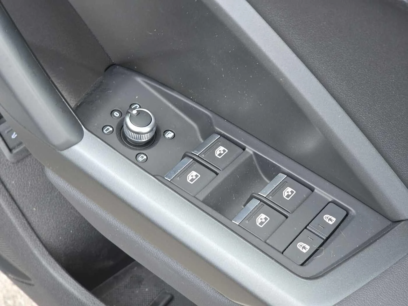Audi-Q3-image-40