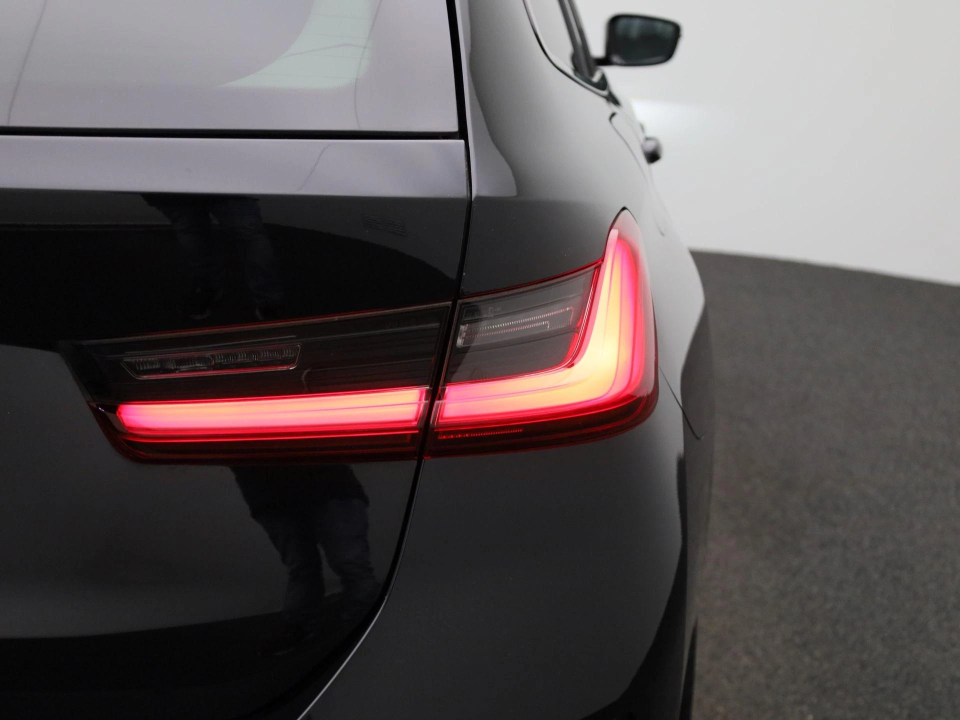 BMW-3 Serie-image-38