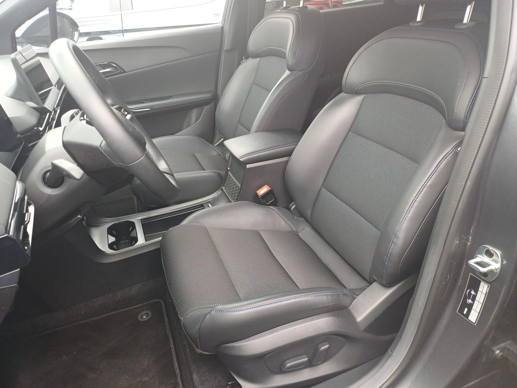 MG MG4 EV 64 kWh Luxury