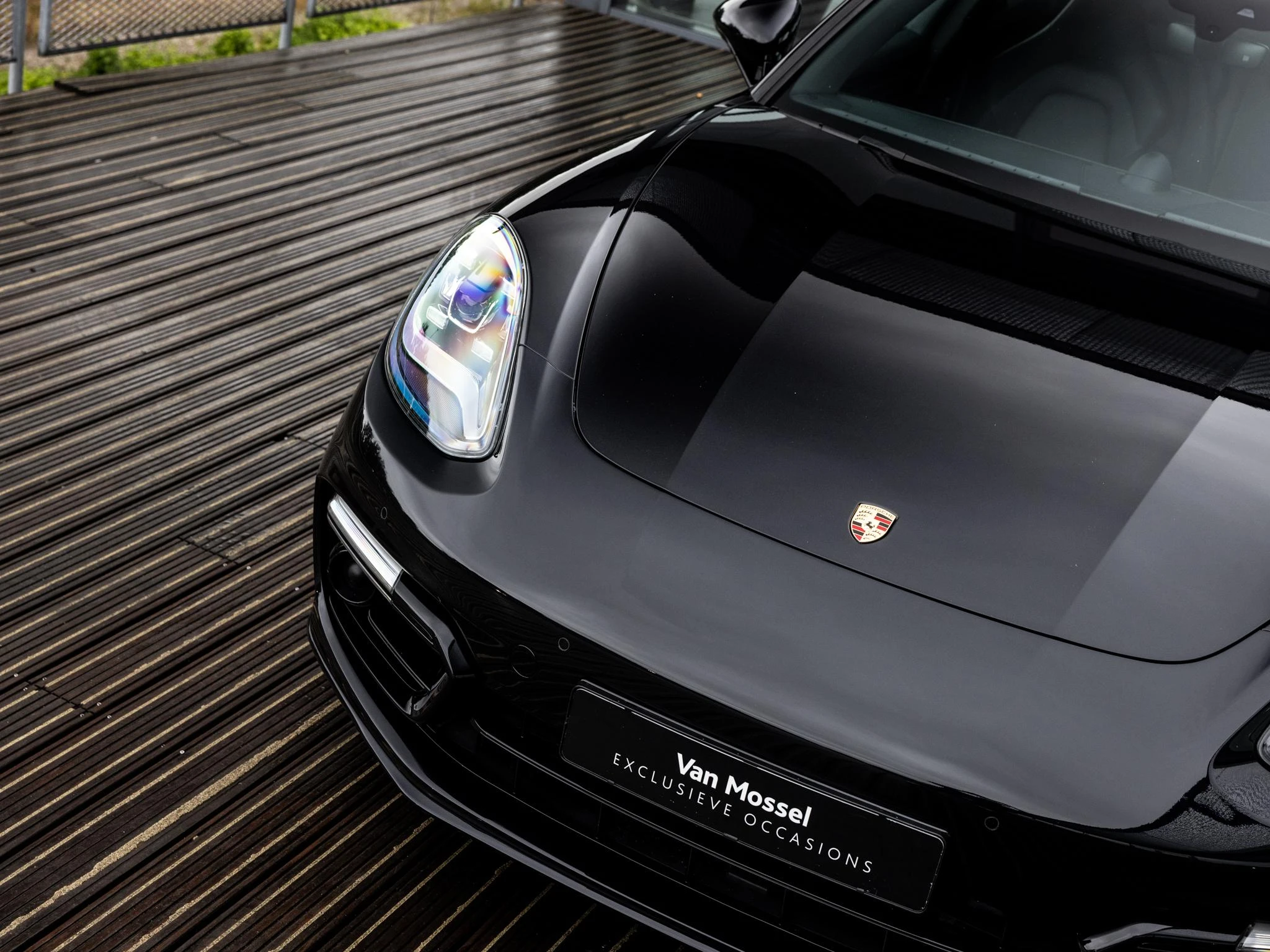 Porsche-Panamera-image-25