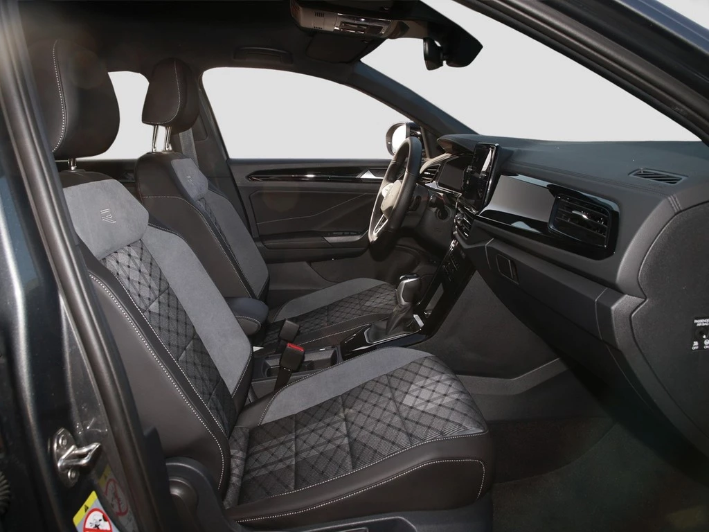 Volkswagen T-Roc 1.5 TSI DSG R-Line AHK/RFK/BlackStyle