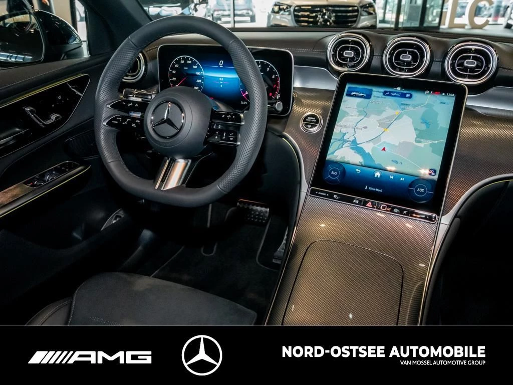 Mercedes-Benz GLC 200 4m Coupé AMG NIGHT PANO AHK DISTR 20-ZO AMG Line