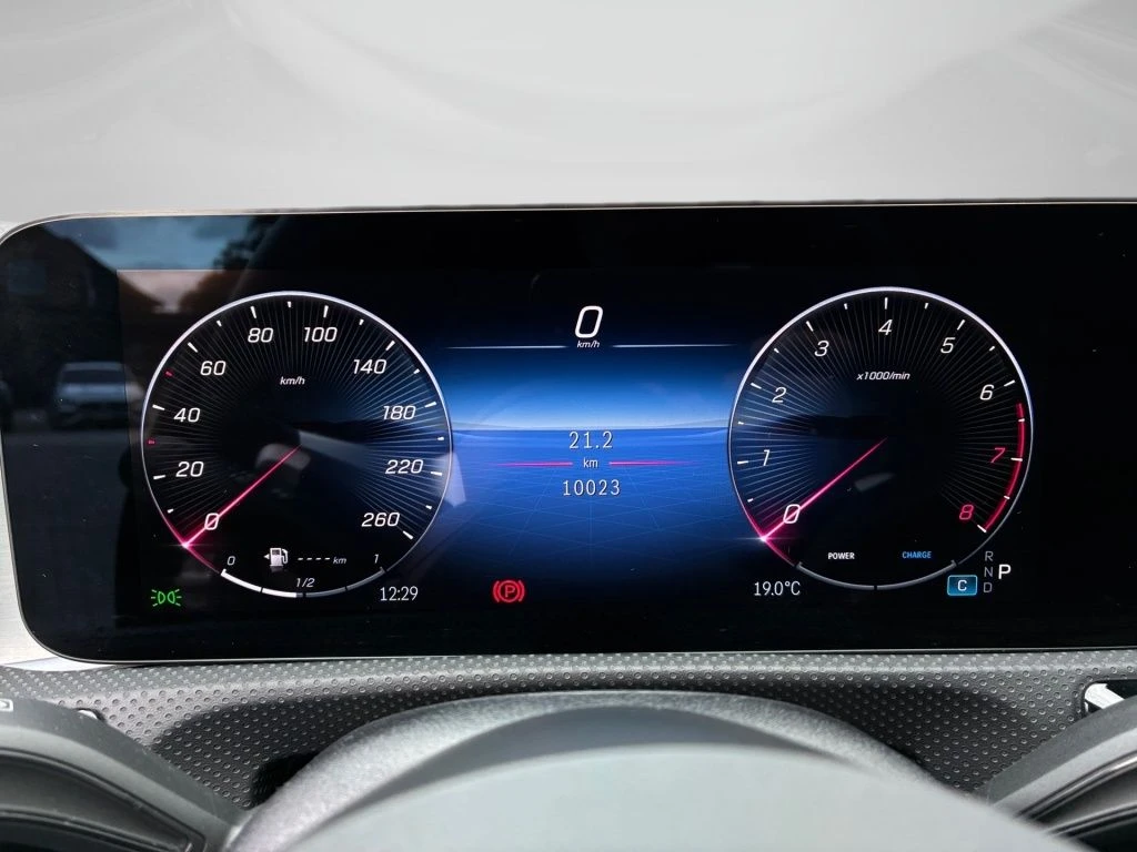 Mercedes-Benz-A-Klasse 200-image-6