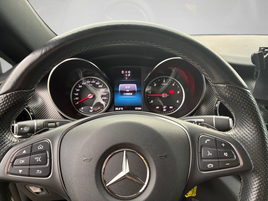 Mercedes-Benz-V-Klasse 300 d-image-6