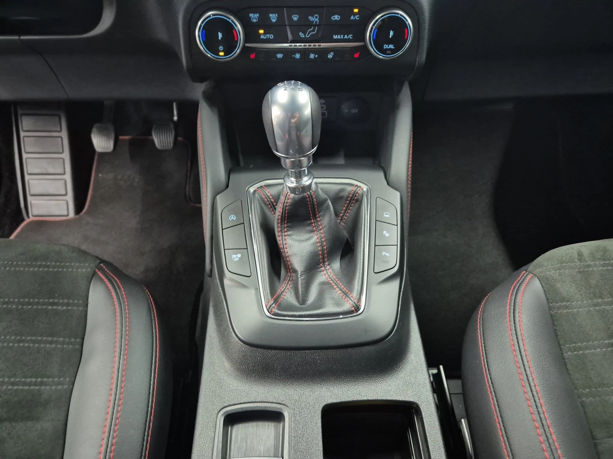 Ford-Kuga-image-13