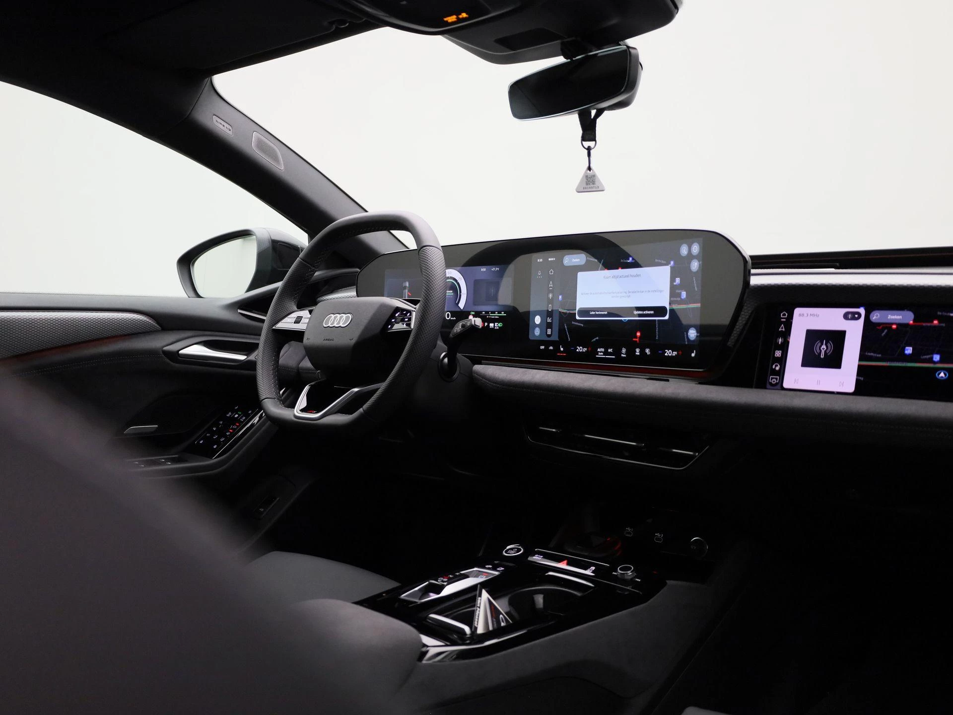 Audi-A6 Avant e-tron-image-52