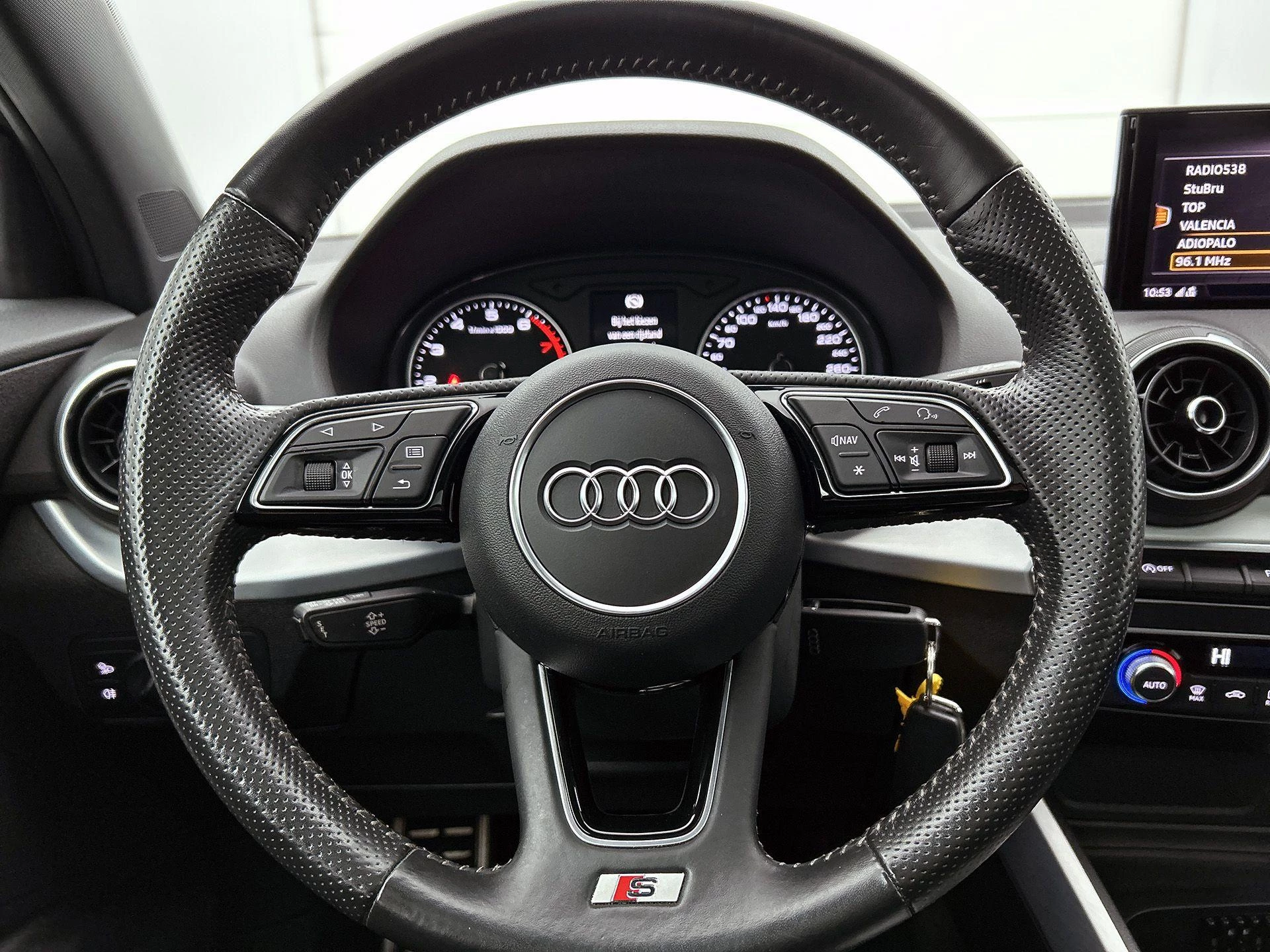 Audi-Q2-image-12