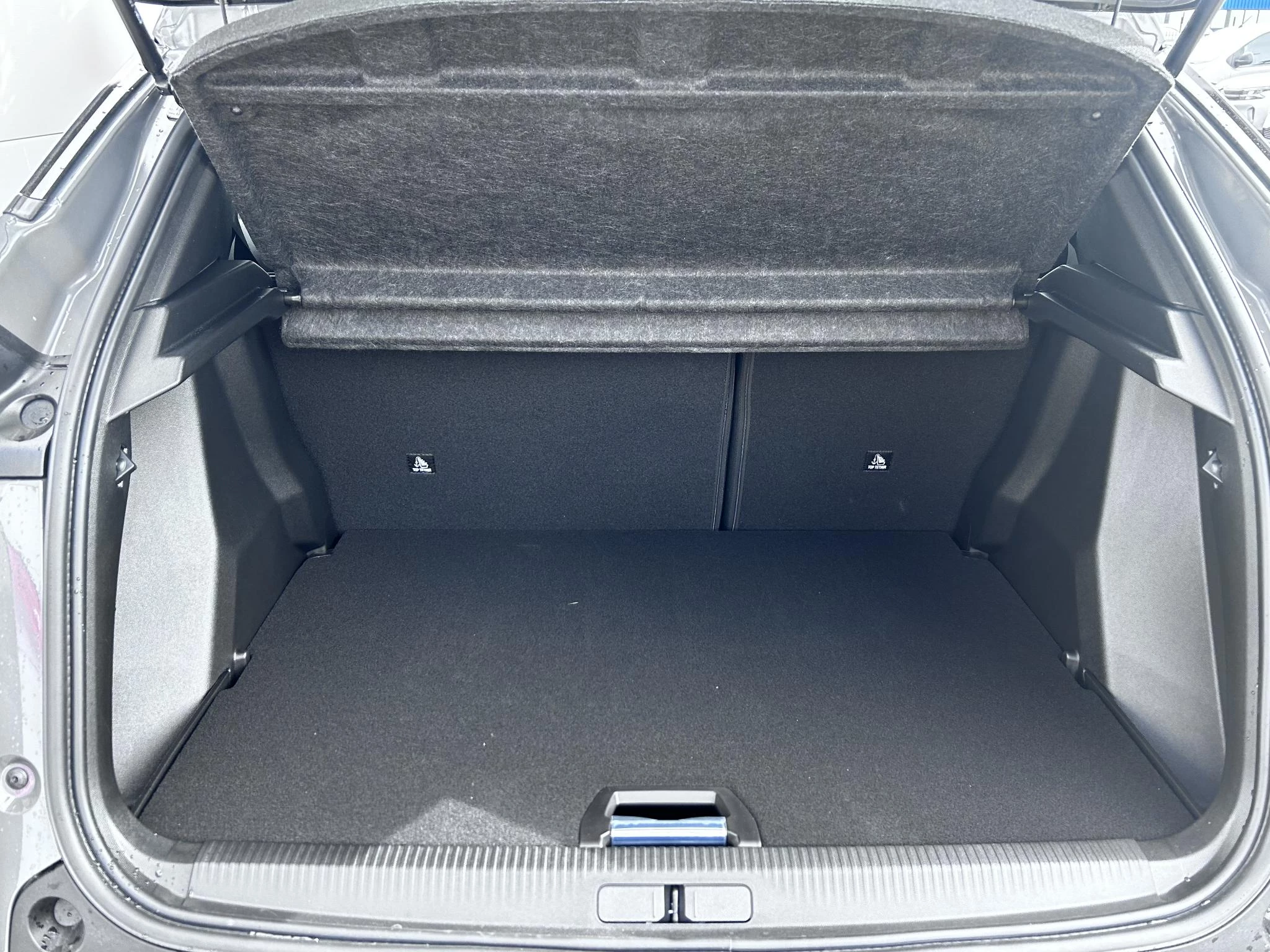Peugeot-2008-image-12