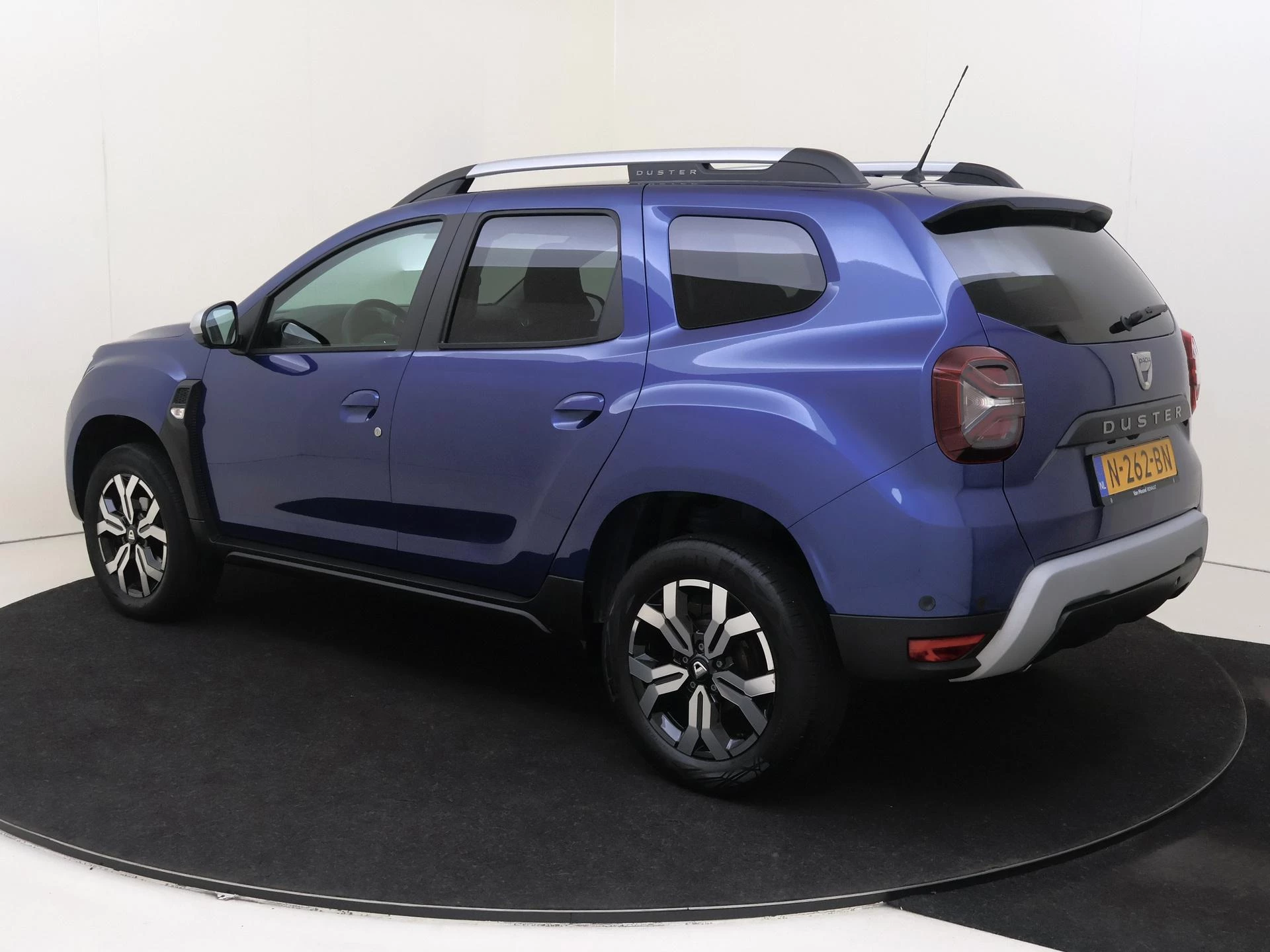 Dacia-Duster-image-4