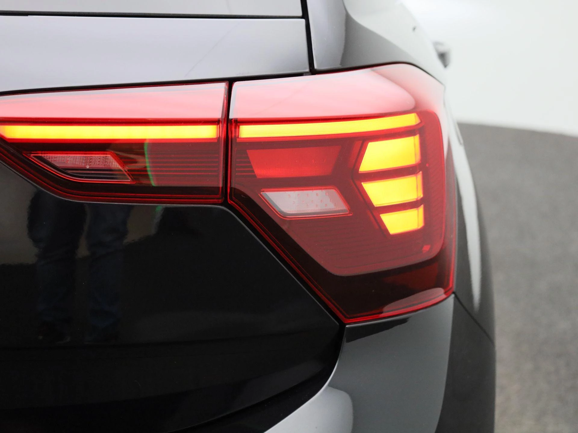 Volkswagen-Polo-image-33
