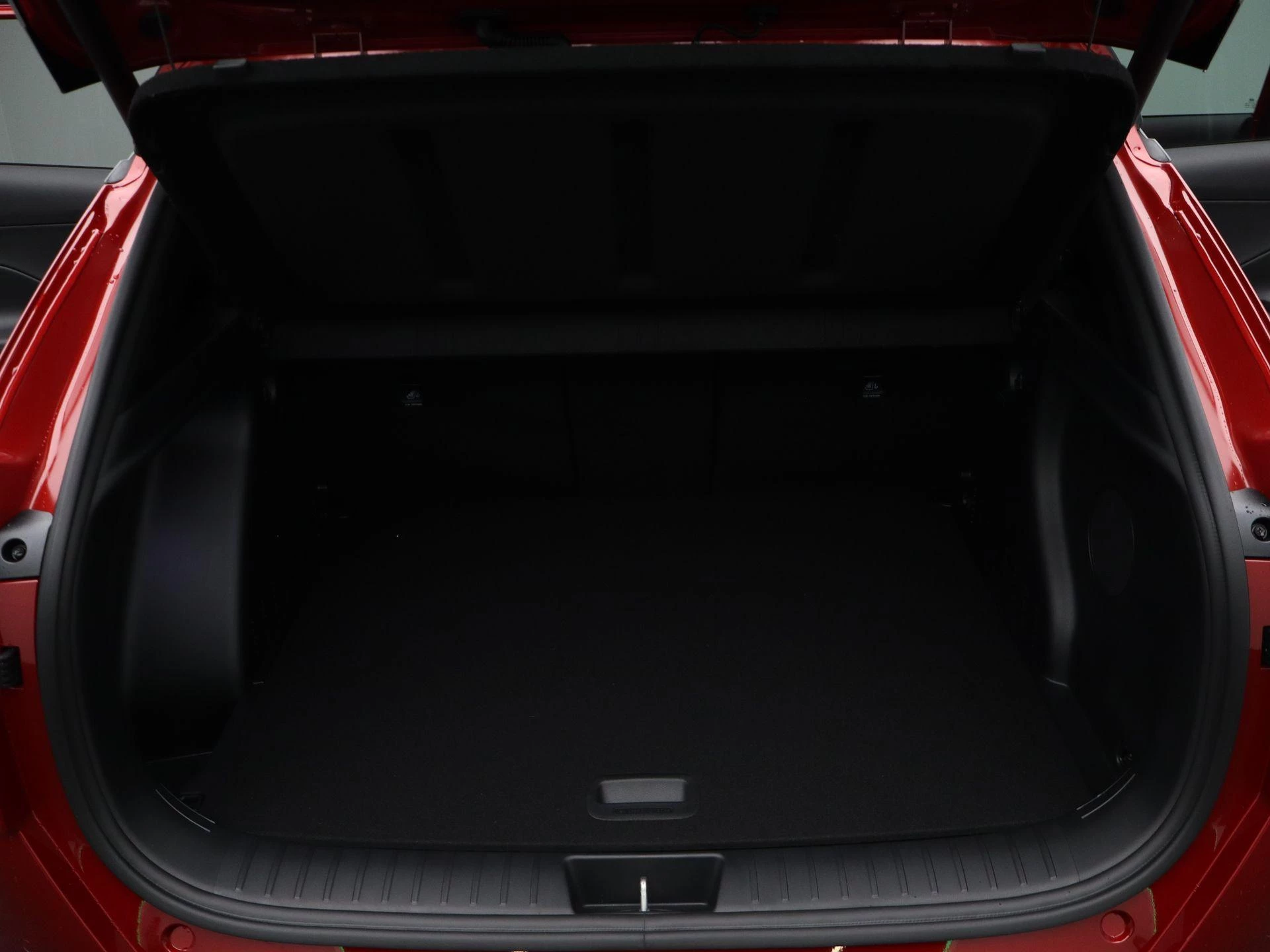 Hyundai-Kona-image-30