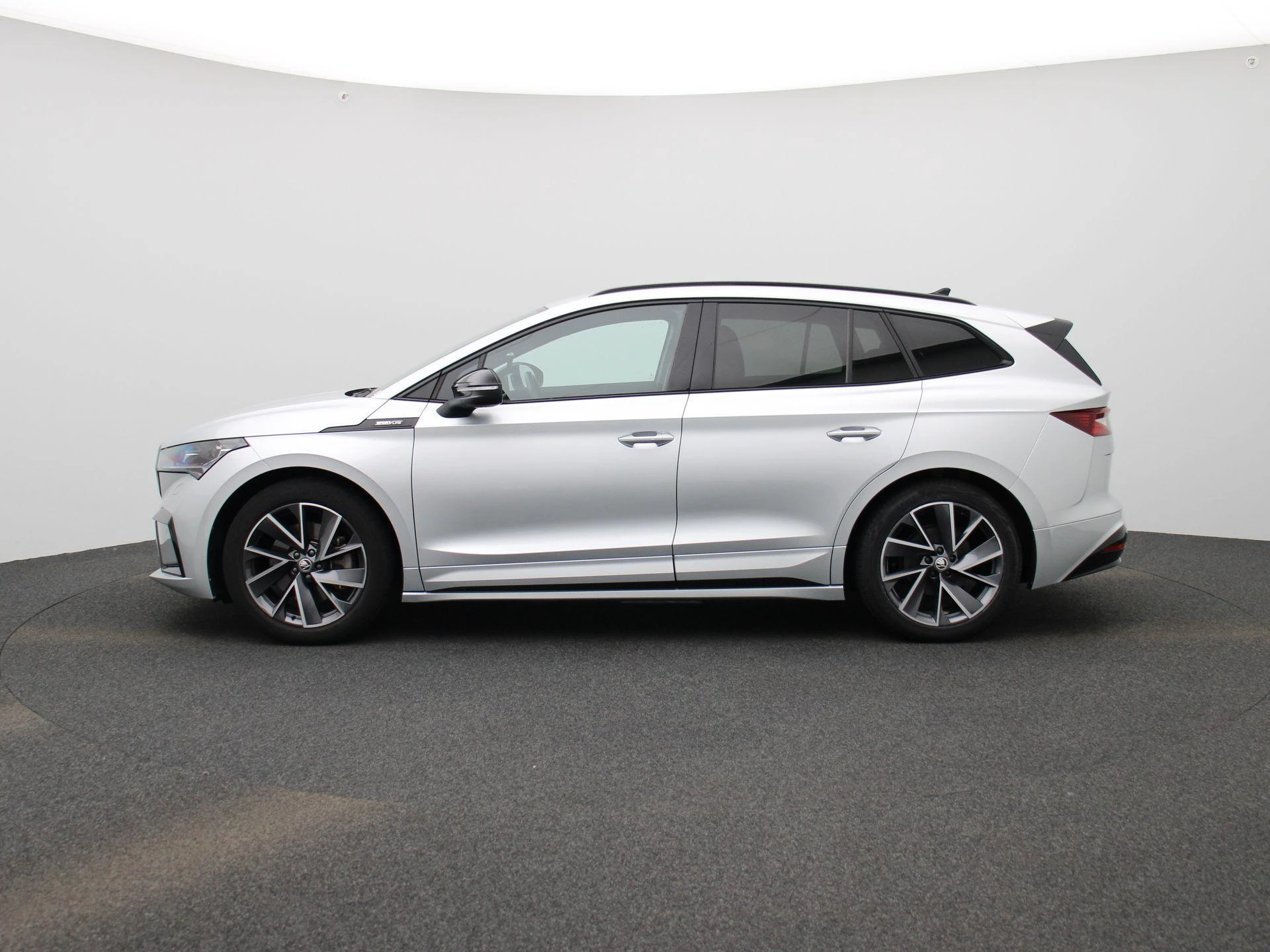 Škoda-Enyaq iV-image-3