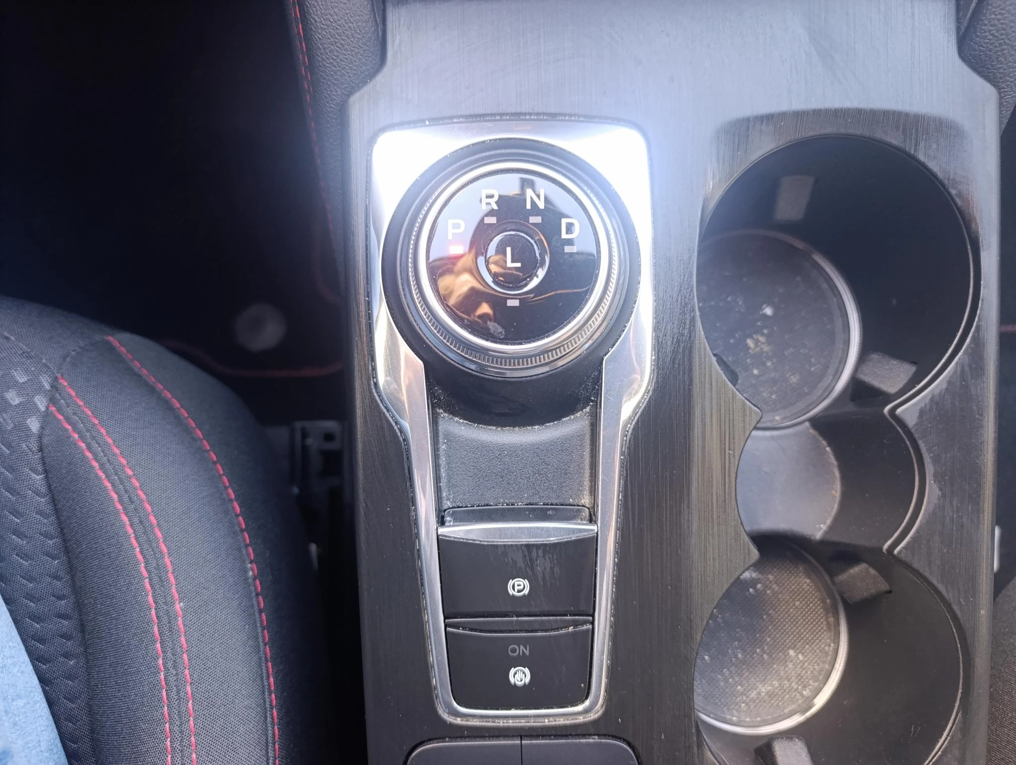 Ford-Kuga-image-26