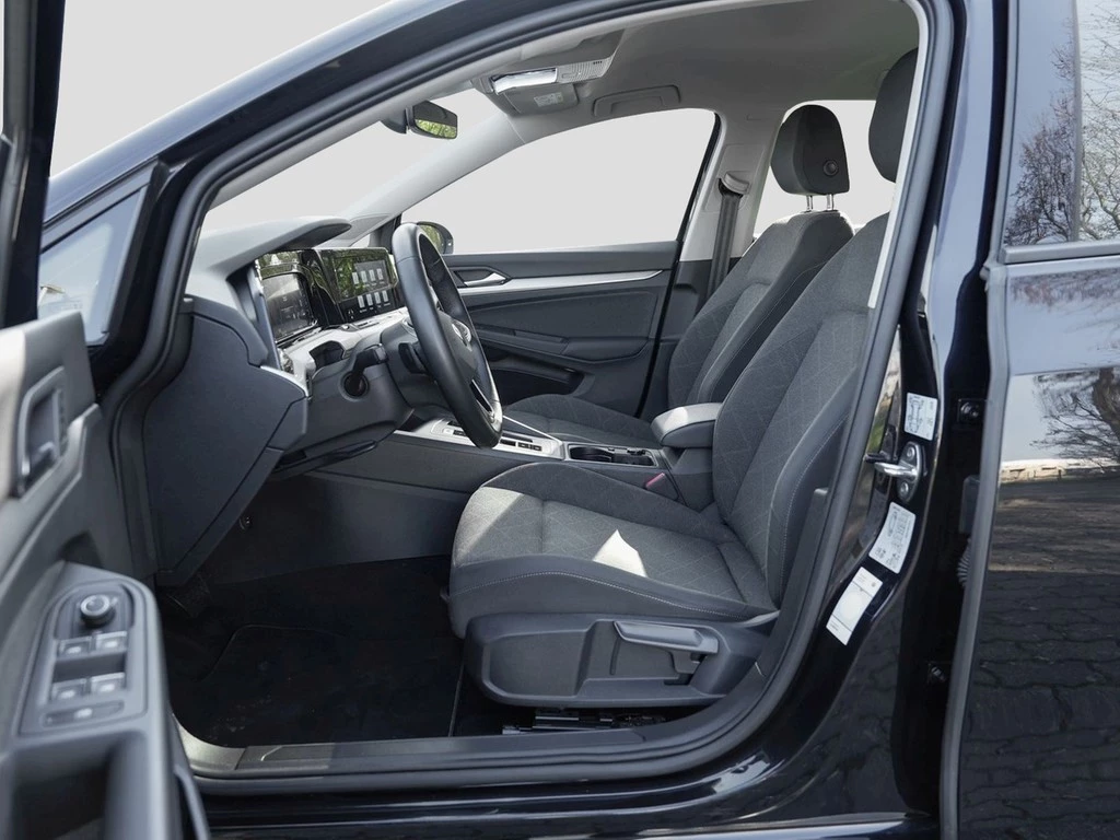 Volkswagen Golf VIII Variant 2.0 TDI DSG LIFE *LED*Navi*PDC*ACC*Climatronic*Sitzheizung*