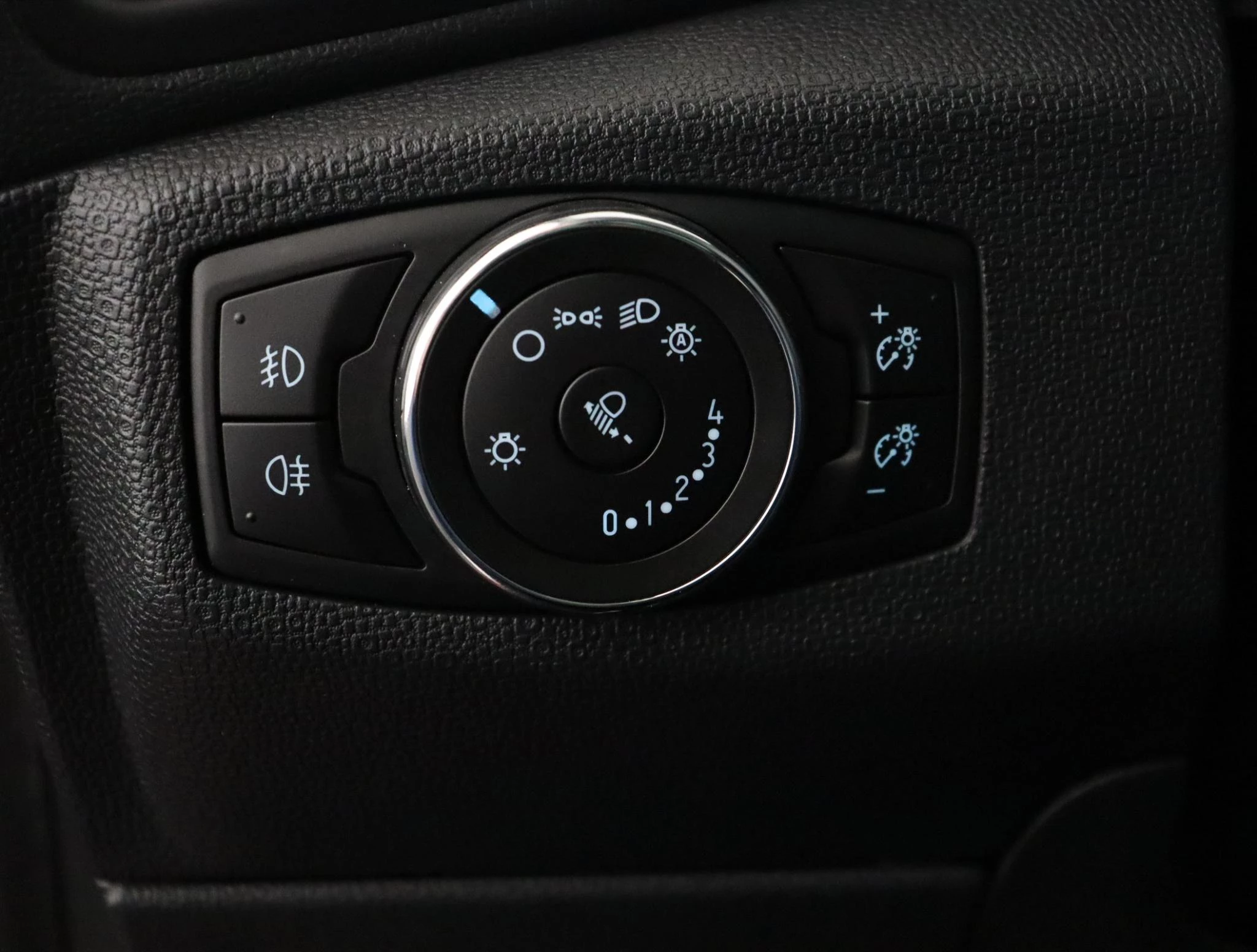 Ford-EcoSport-image-30