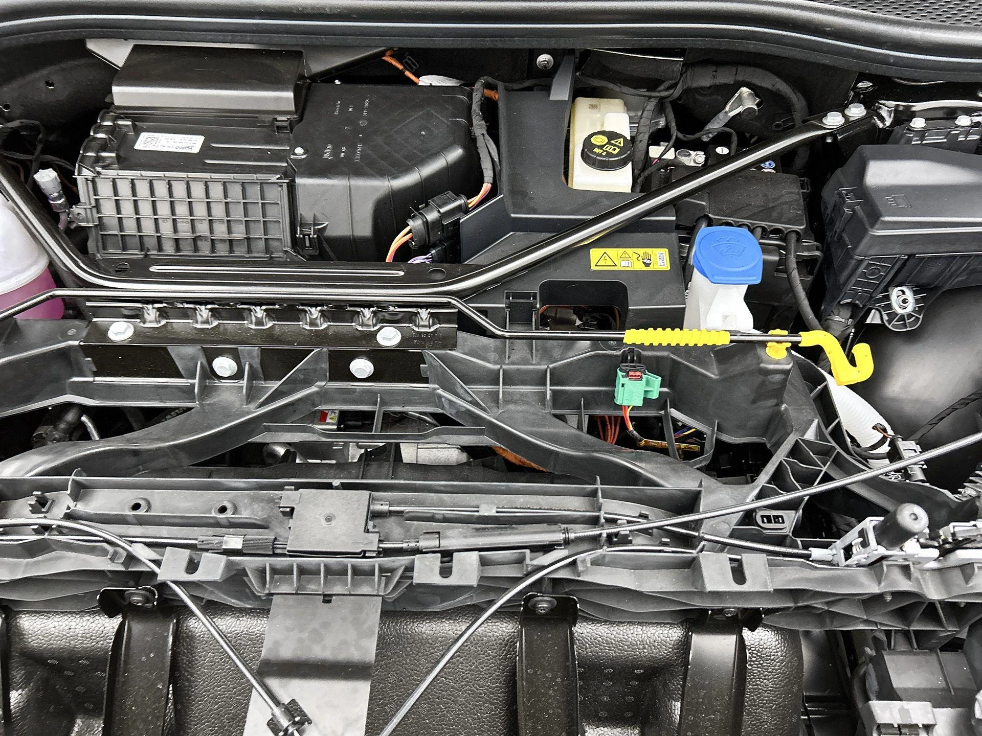 Audi-Q4 e-tron-image-32