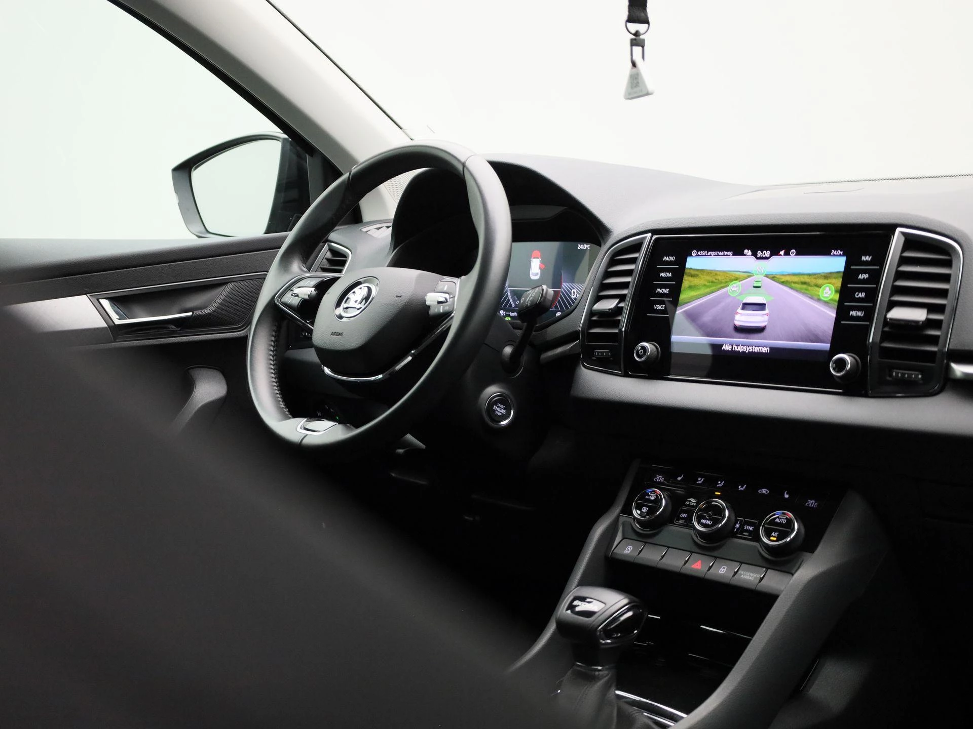 Škoda Karoq 1.5 TSI ACT Business Edition