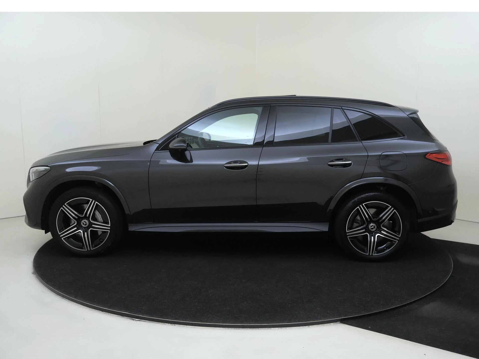 Mercedes-Benz GLC 400e 4MATIC AMG Line