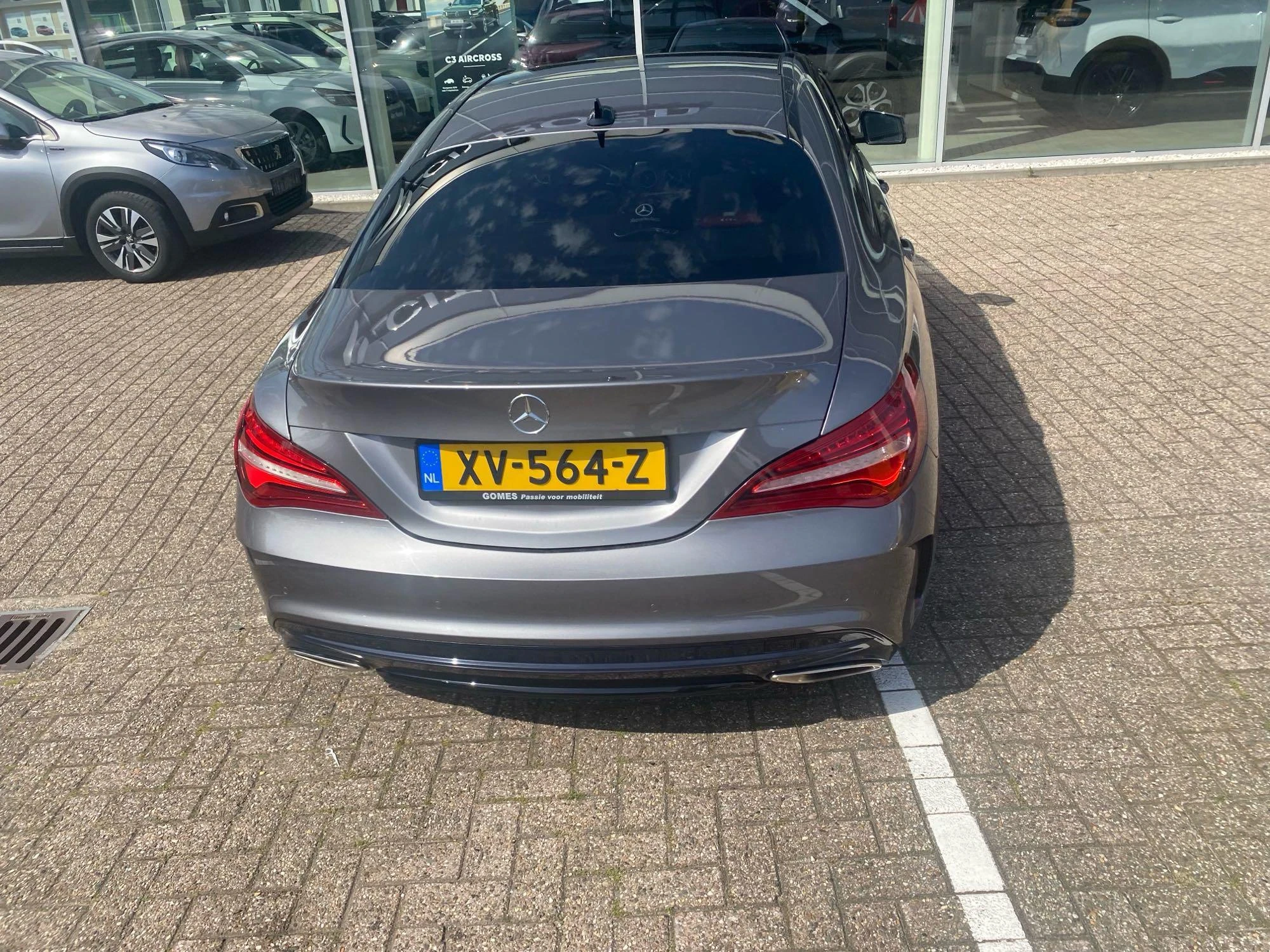 Mercedes-Benz CLA 180