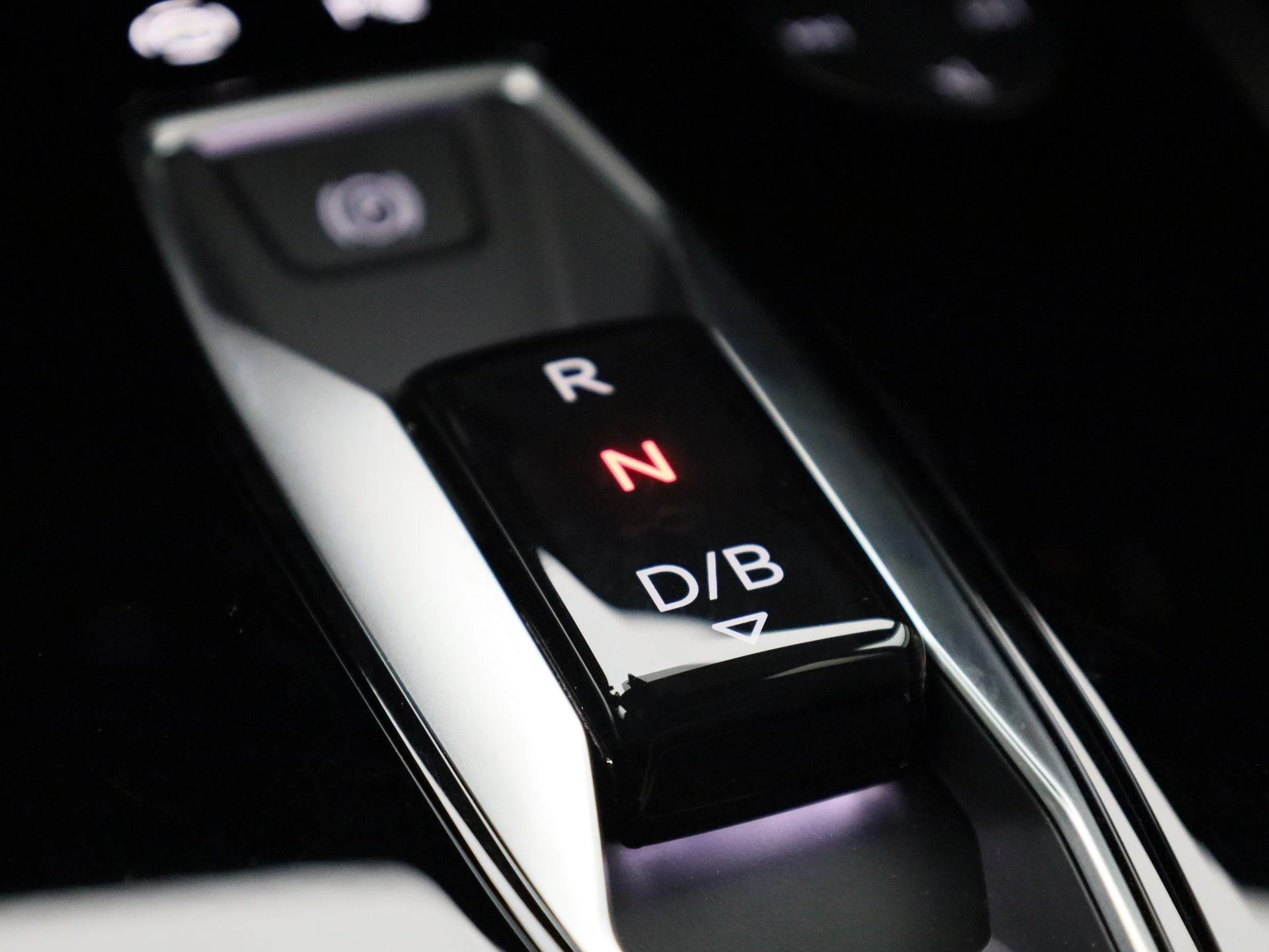 Audi-Q4 e-tron-image-21