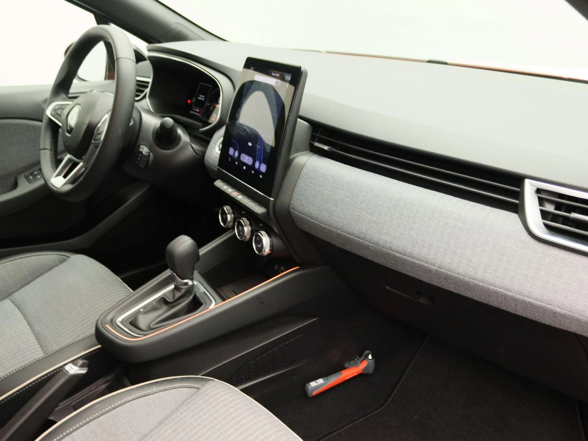 Renault-Clio-image-7