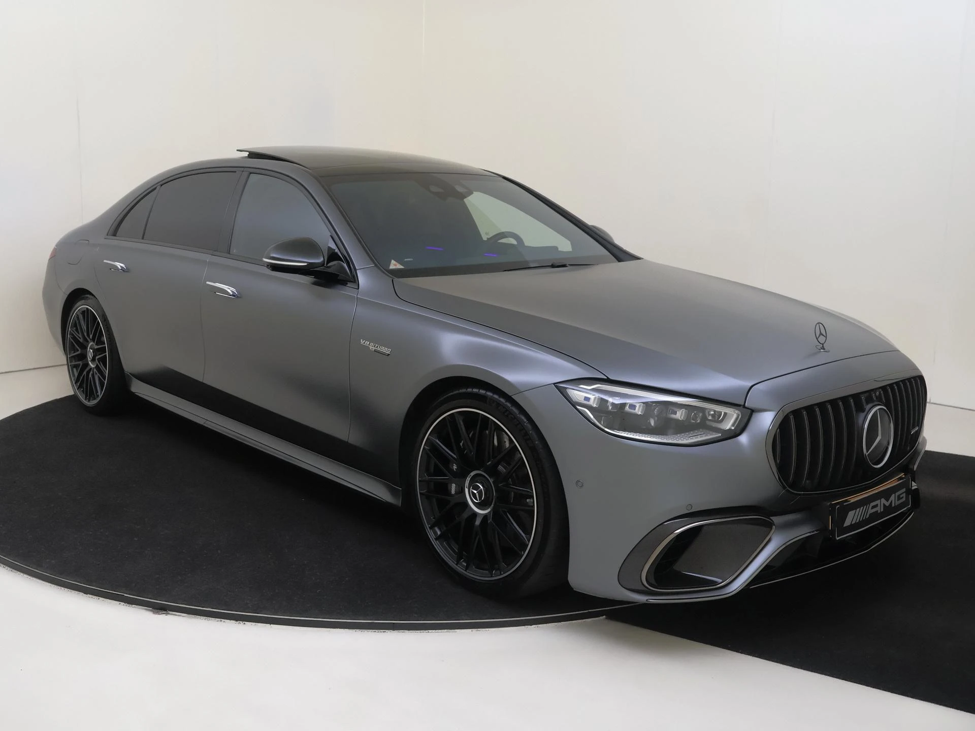 Mercedes-Benz-S-Klasse-image-4