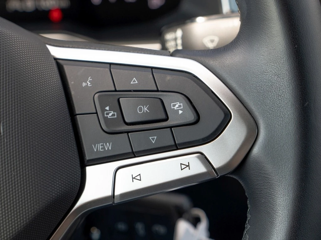 Volkswagen-Polo-image-18