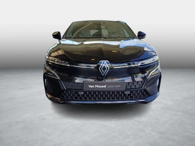 Renault-Megane E-Tech-image-1