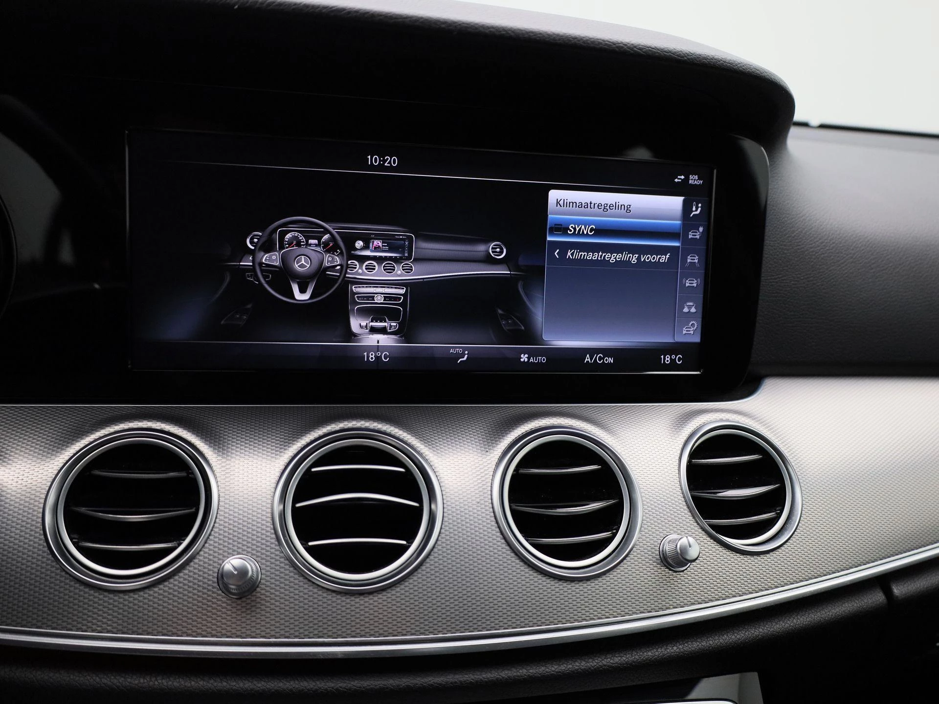 Mercedes-Benz-E-Klasse-image-20