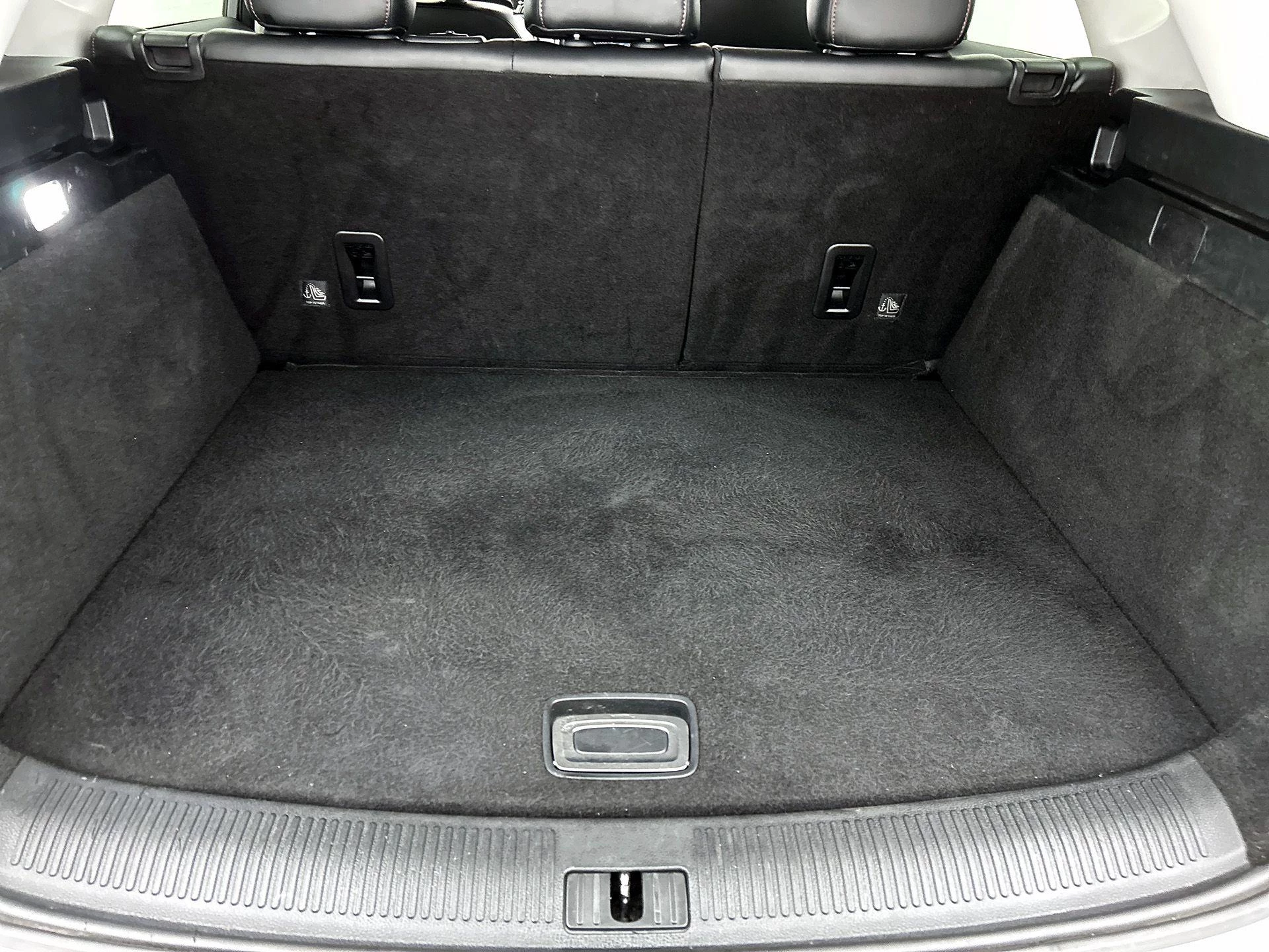 MG EHS 1.5 TGDI Edition1