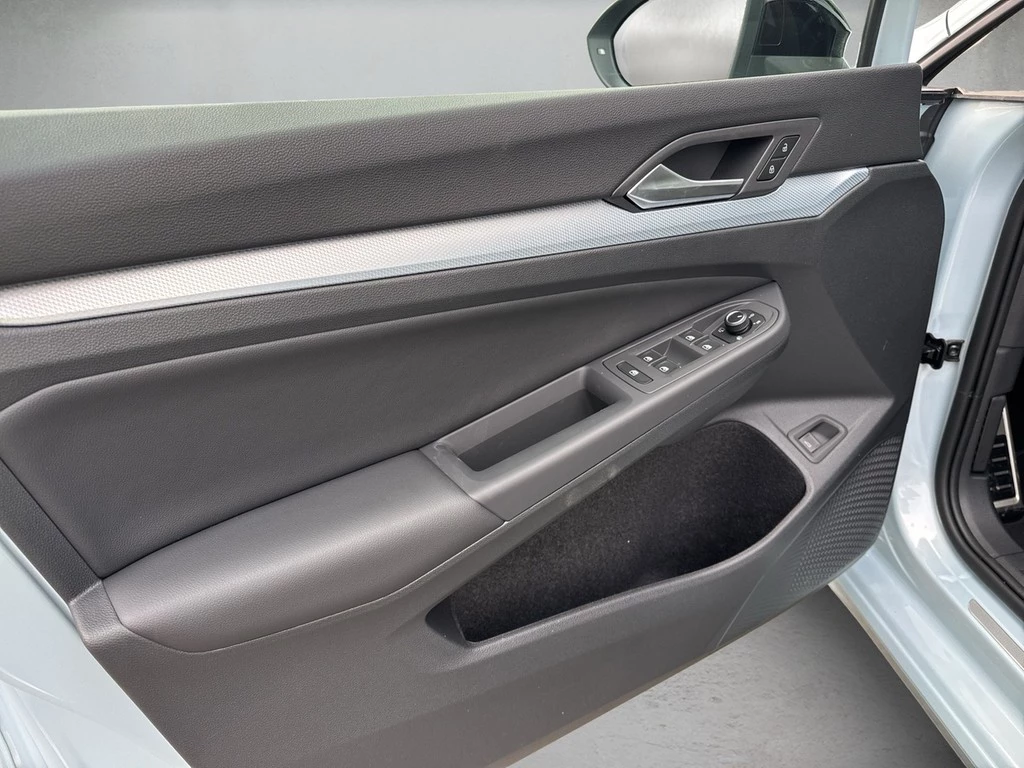 Volkswagen Golf Variant 2.0l TDI DSG Energy *AHK*ACC*LED