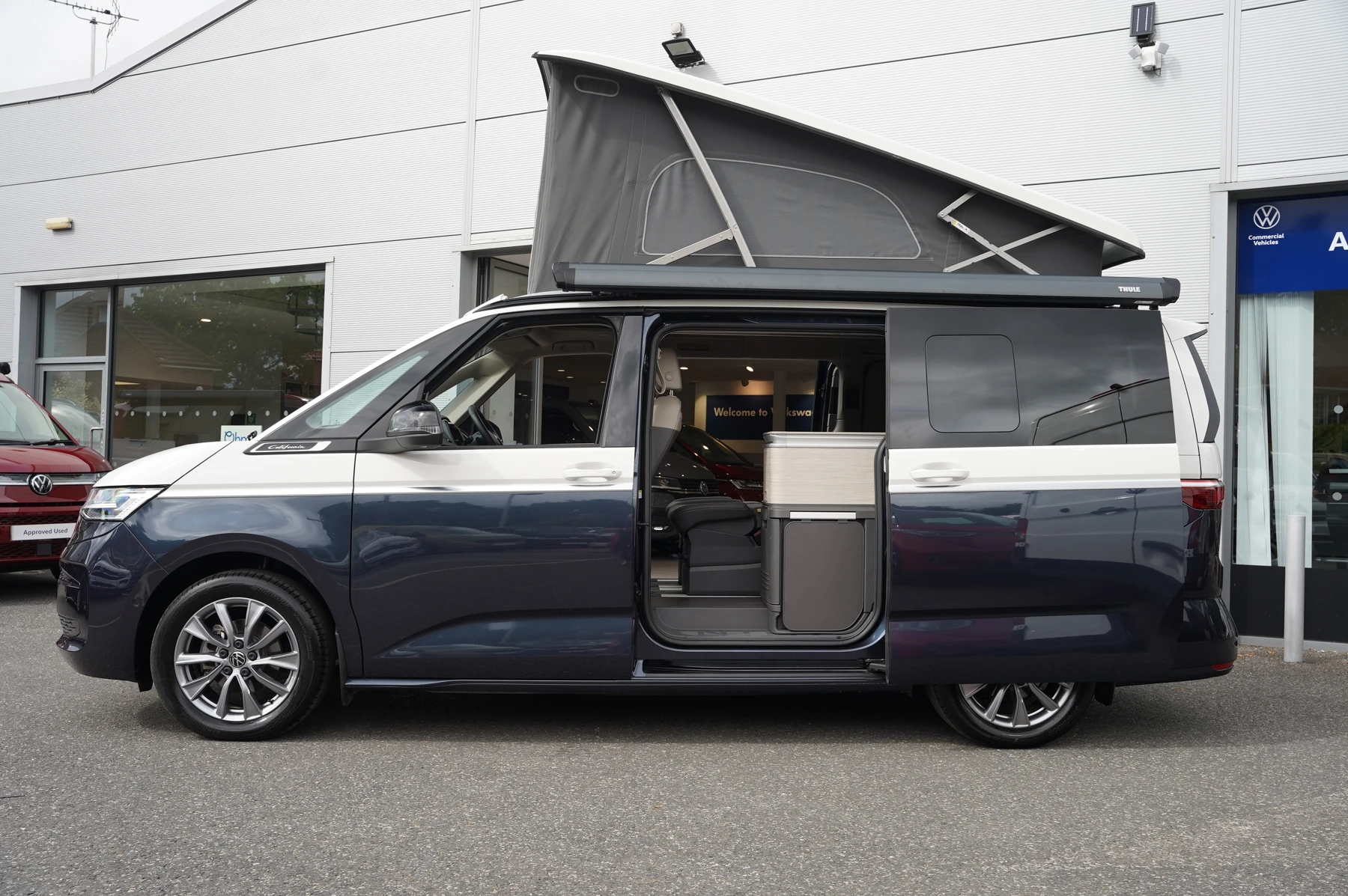 Volkswagen-California-image-13