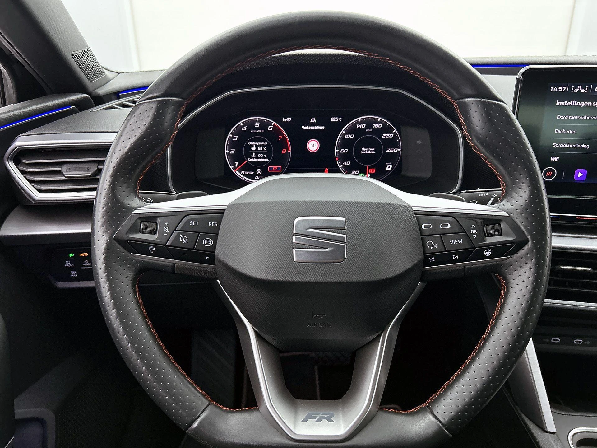 SEAT-Leon-image-35