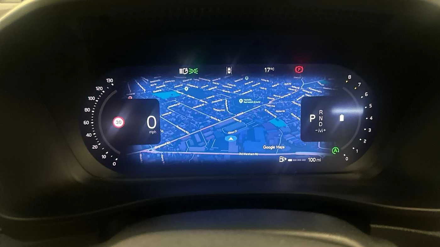 Volvo-XC40-image-12